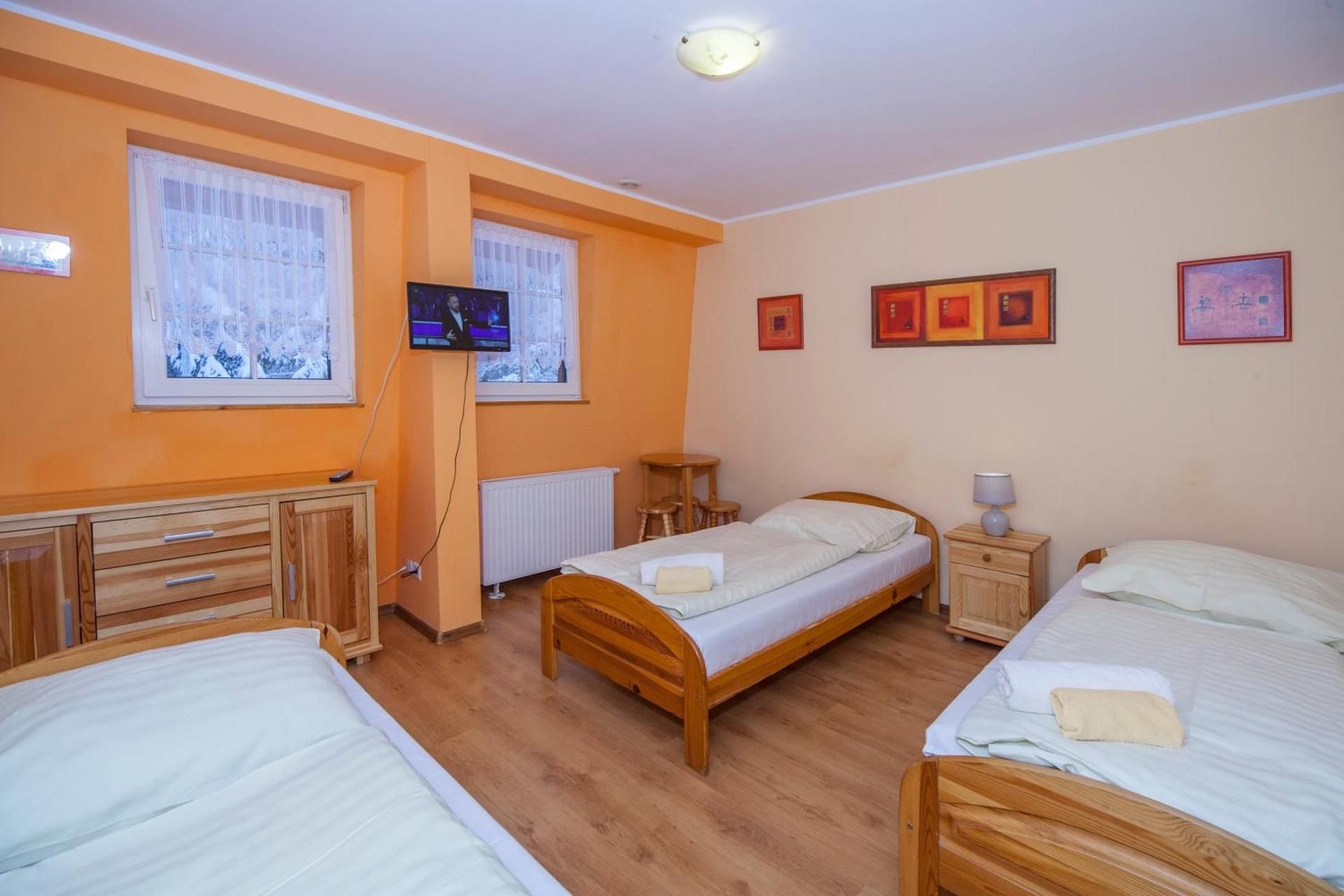 Triple Room with Private Bathroom
