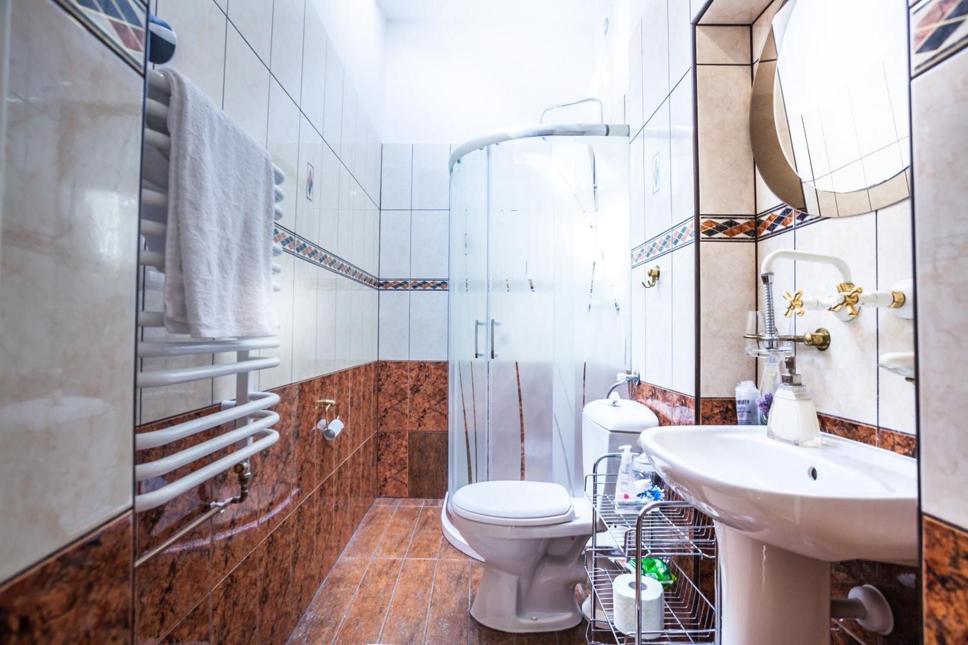 Single Room with Private External Bathroom