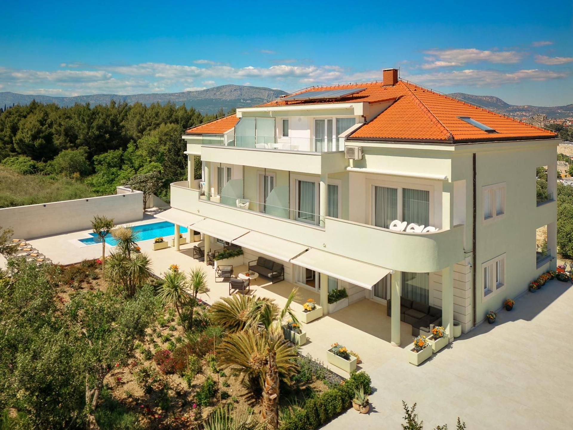 Luxury Apartments Villa Klara