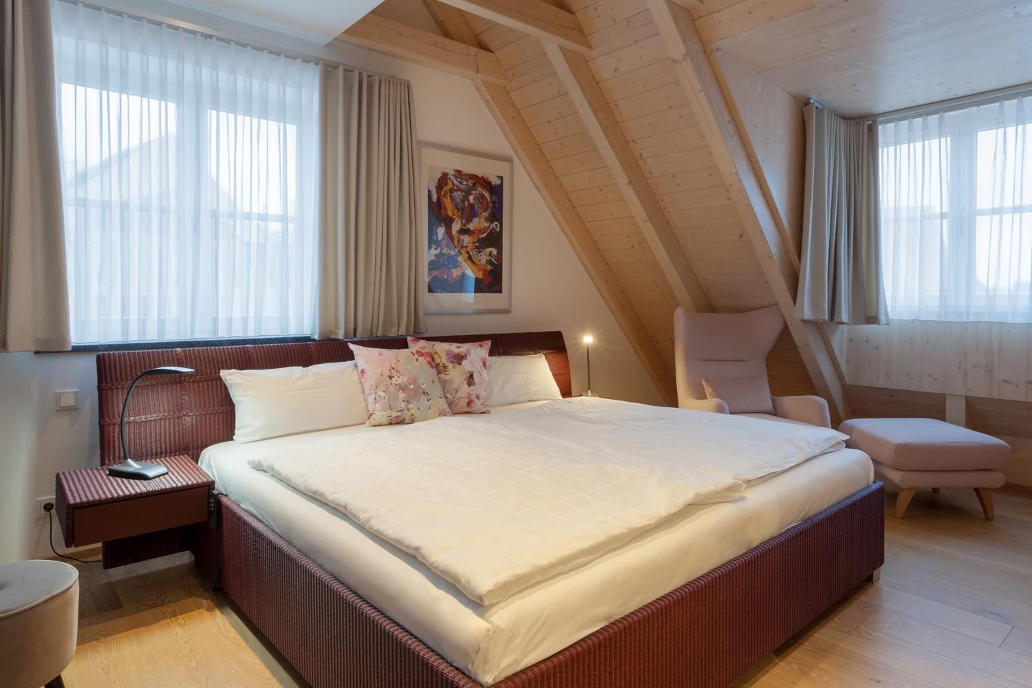 Deluxe Apartment