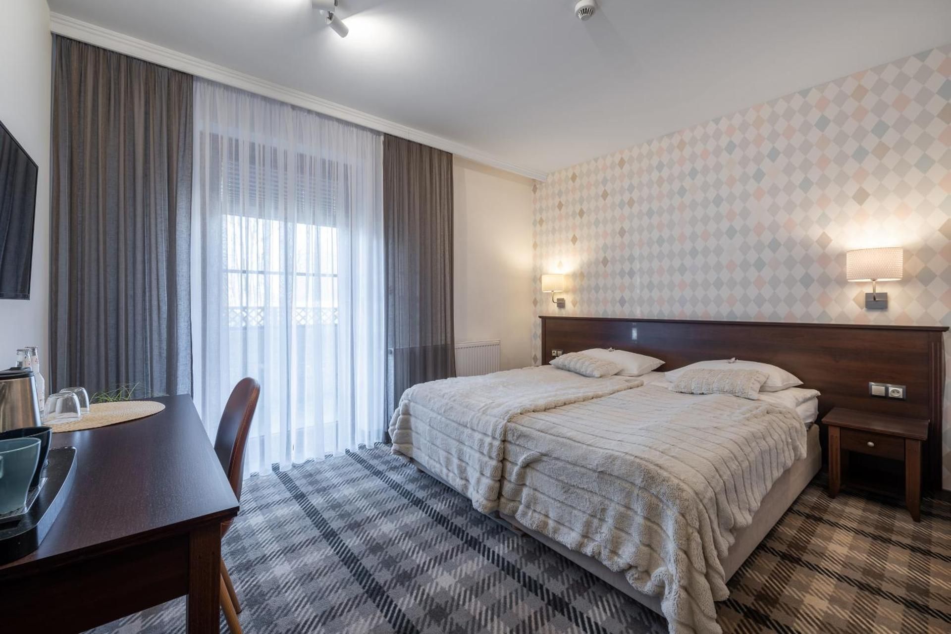 Double or Twin Room with Terrace
