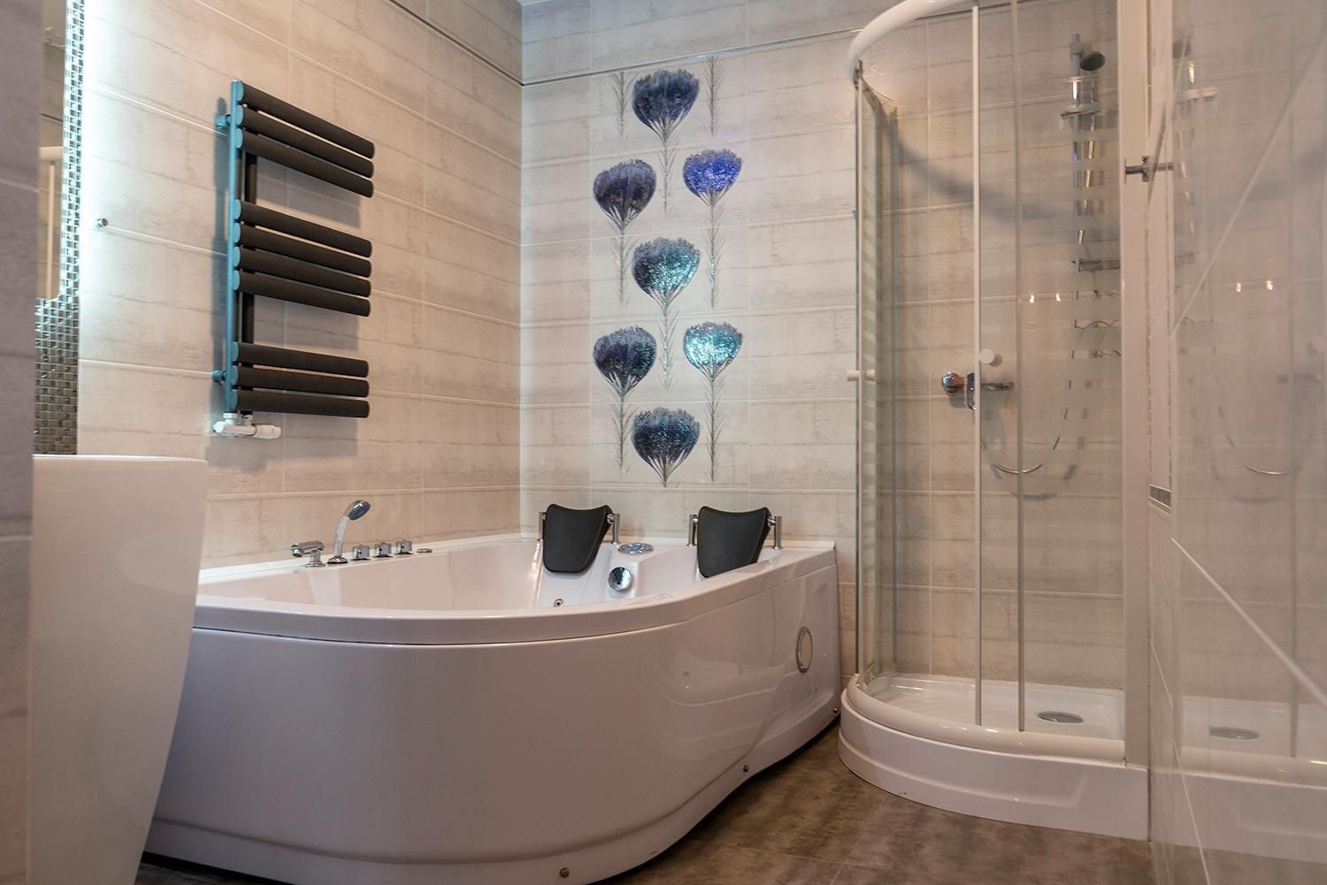 Deluxe Apartment with Jacuzzi