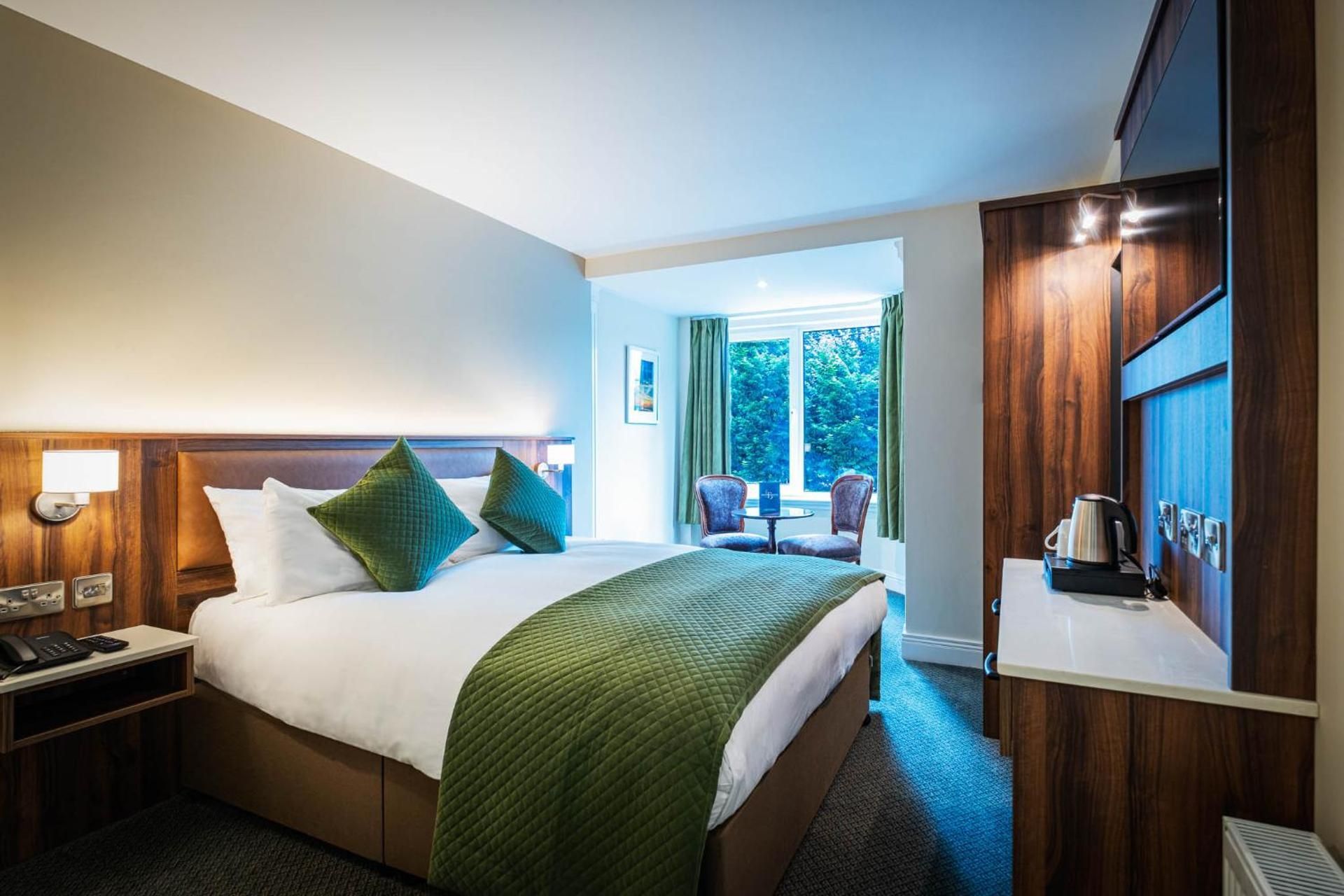 Deluxe Double or Twin Room