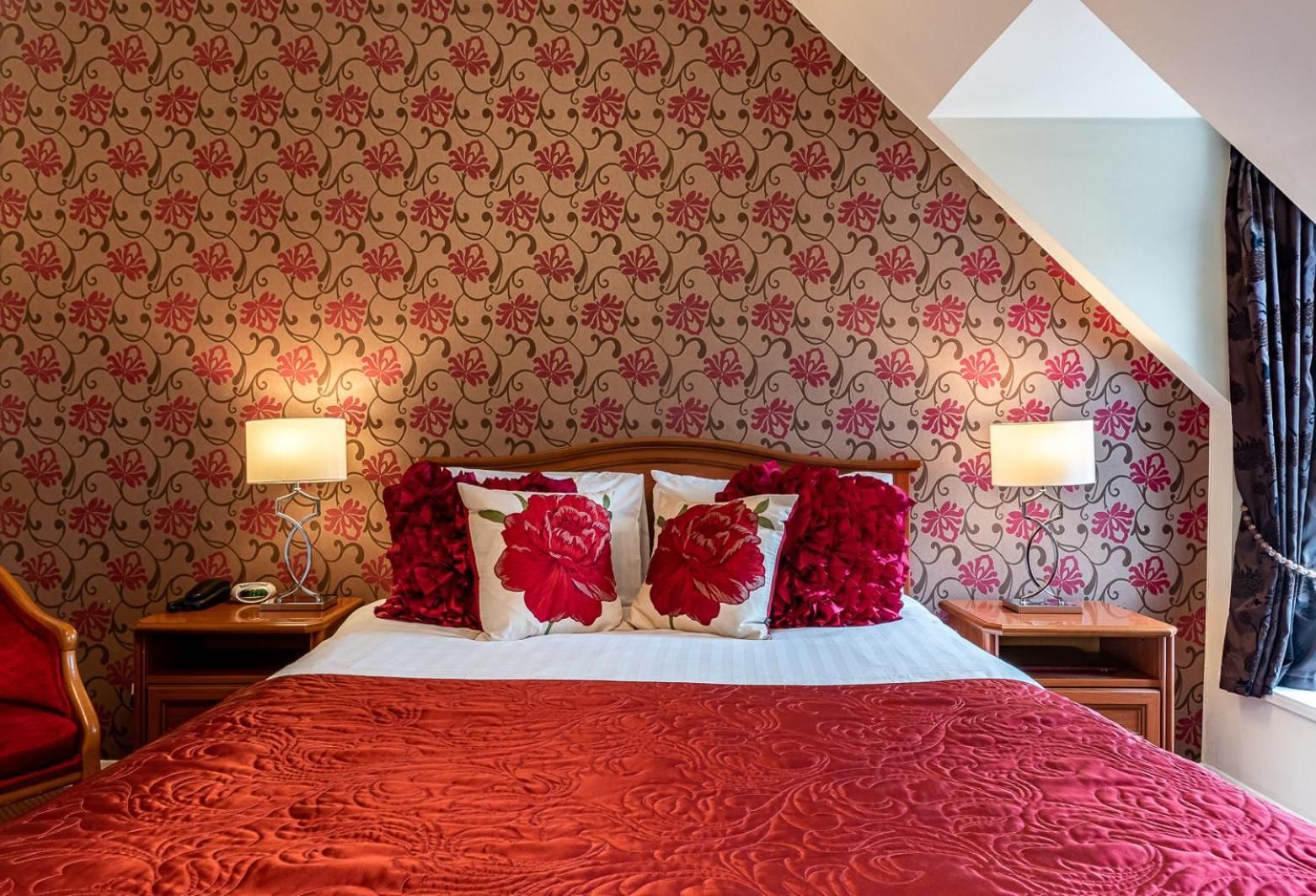 Deluxe Single Room