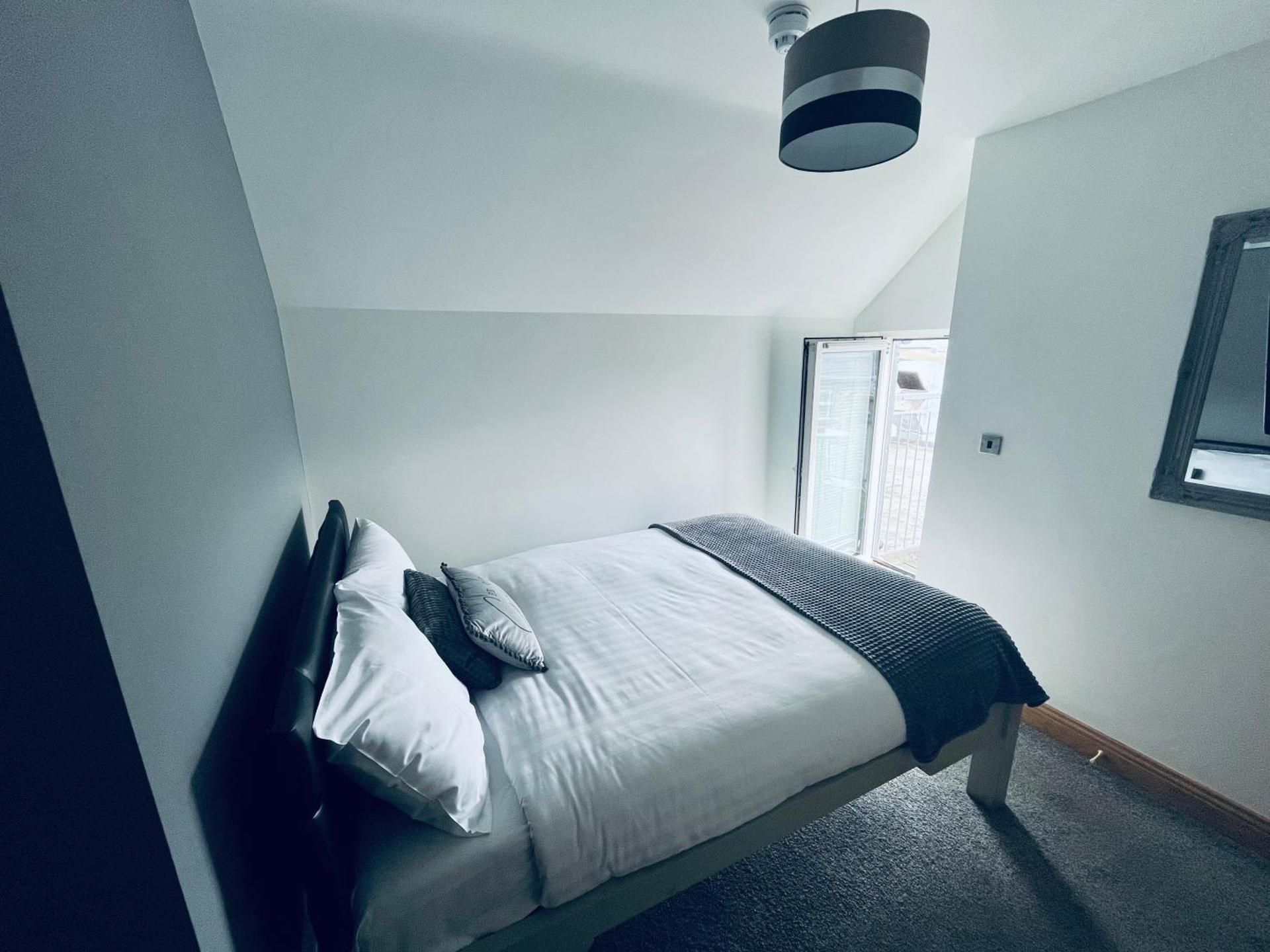 Double Room with Private Bathroom