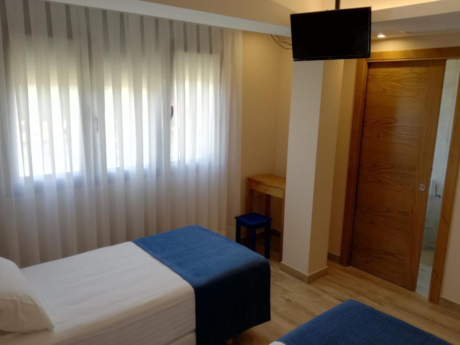 Twin Room with Sea View