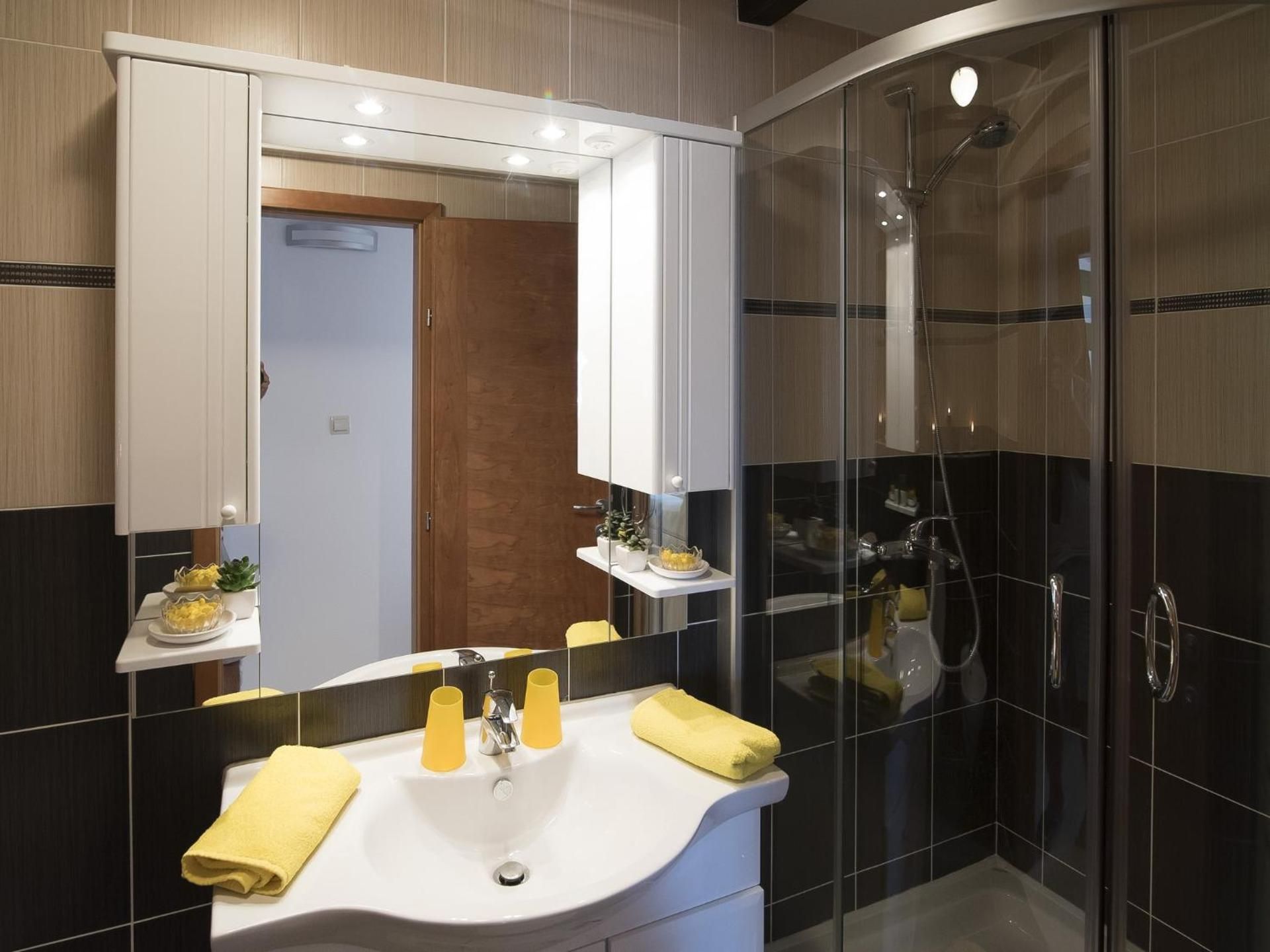 Apartments Marli Apartment with Two Bedrooms  2