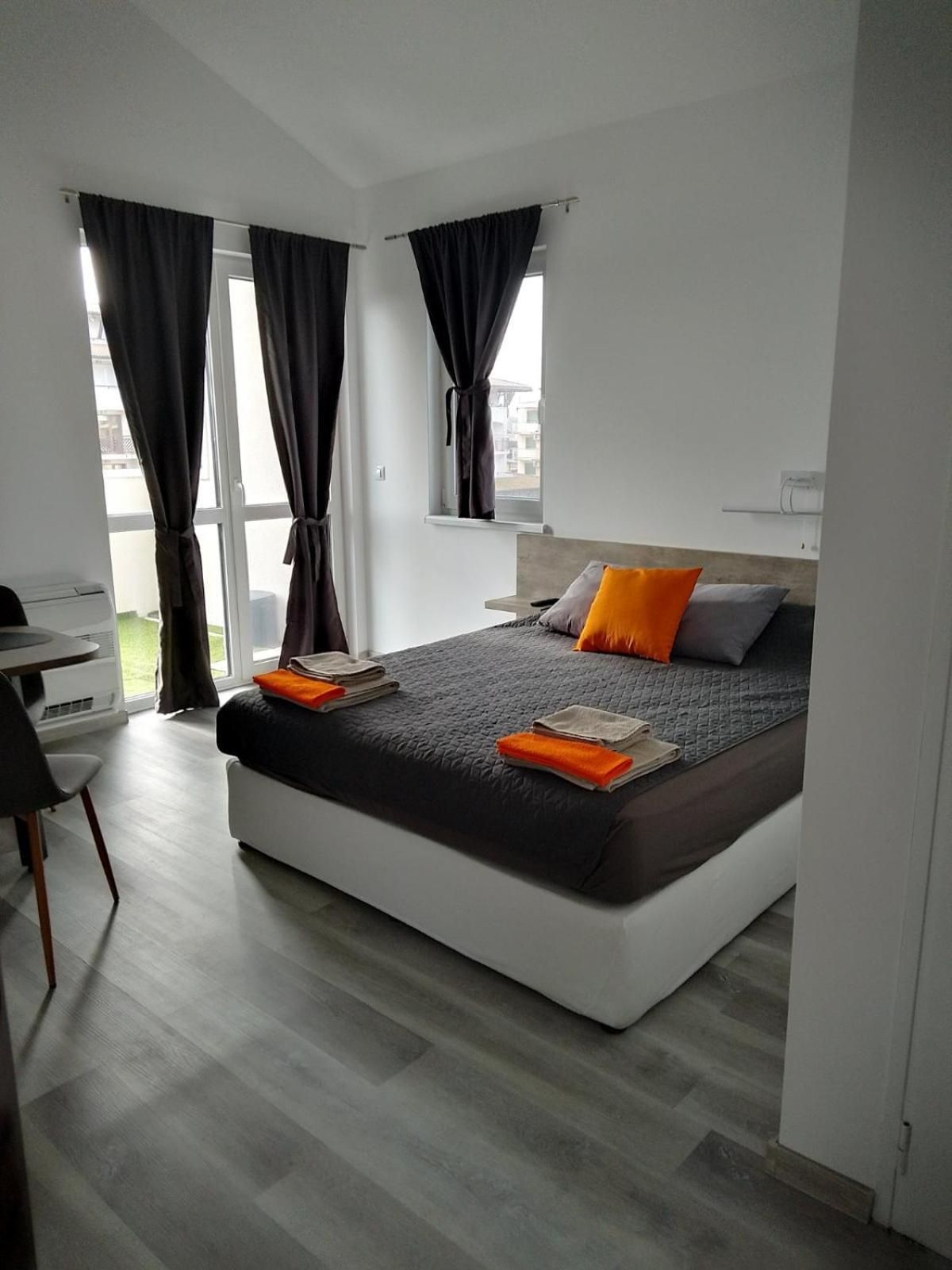 Large Double Room