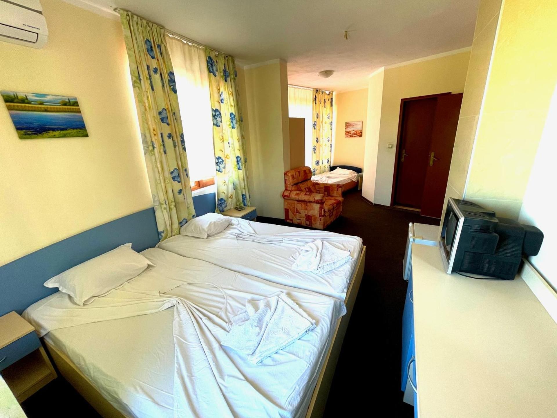 Triple Room with Balcony
