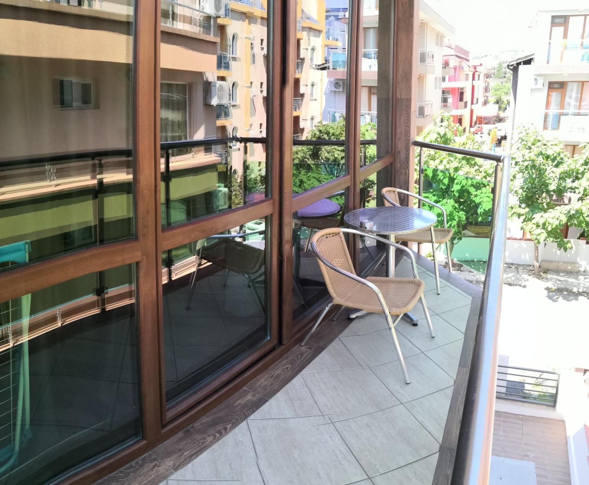Studio with Sea View