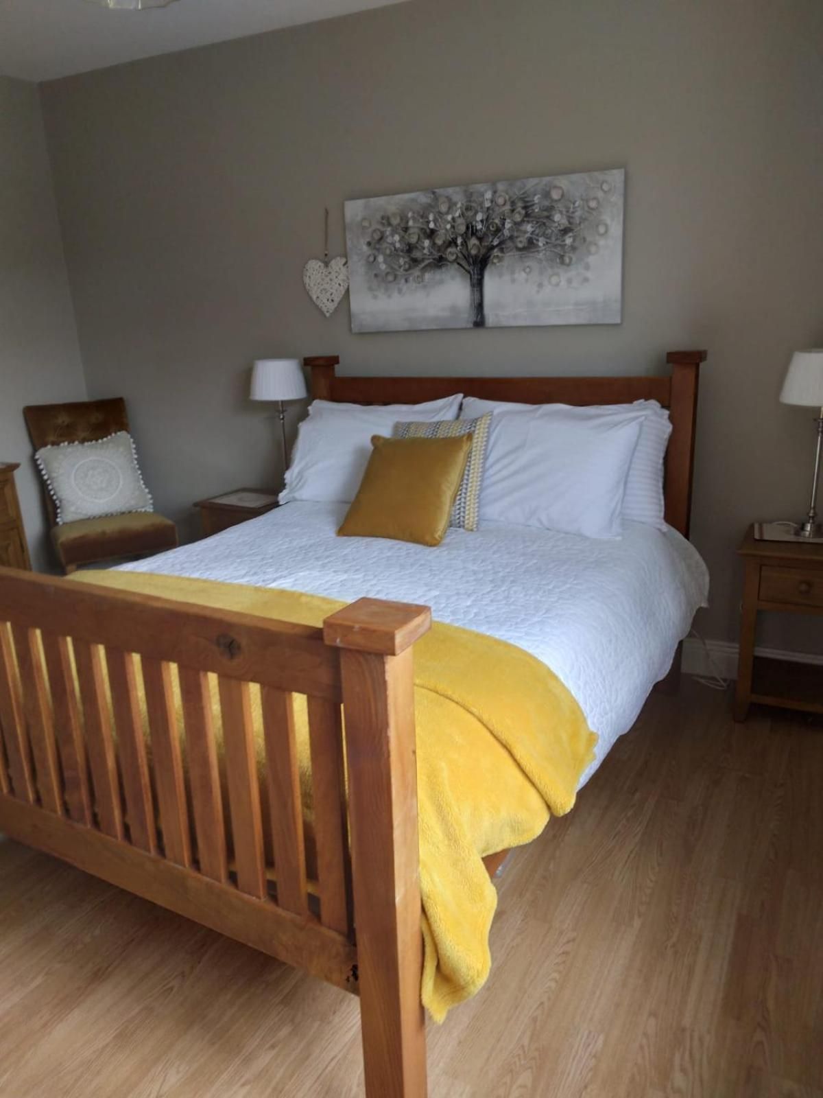 Double Room with Shared Bathroom
