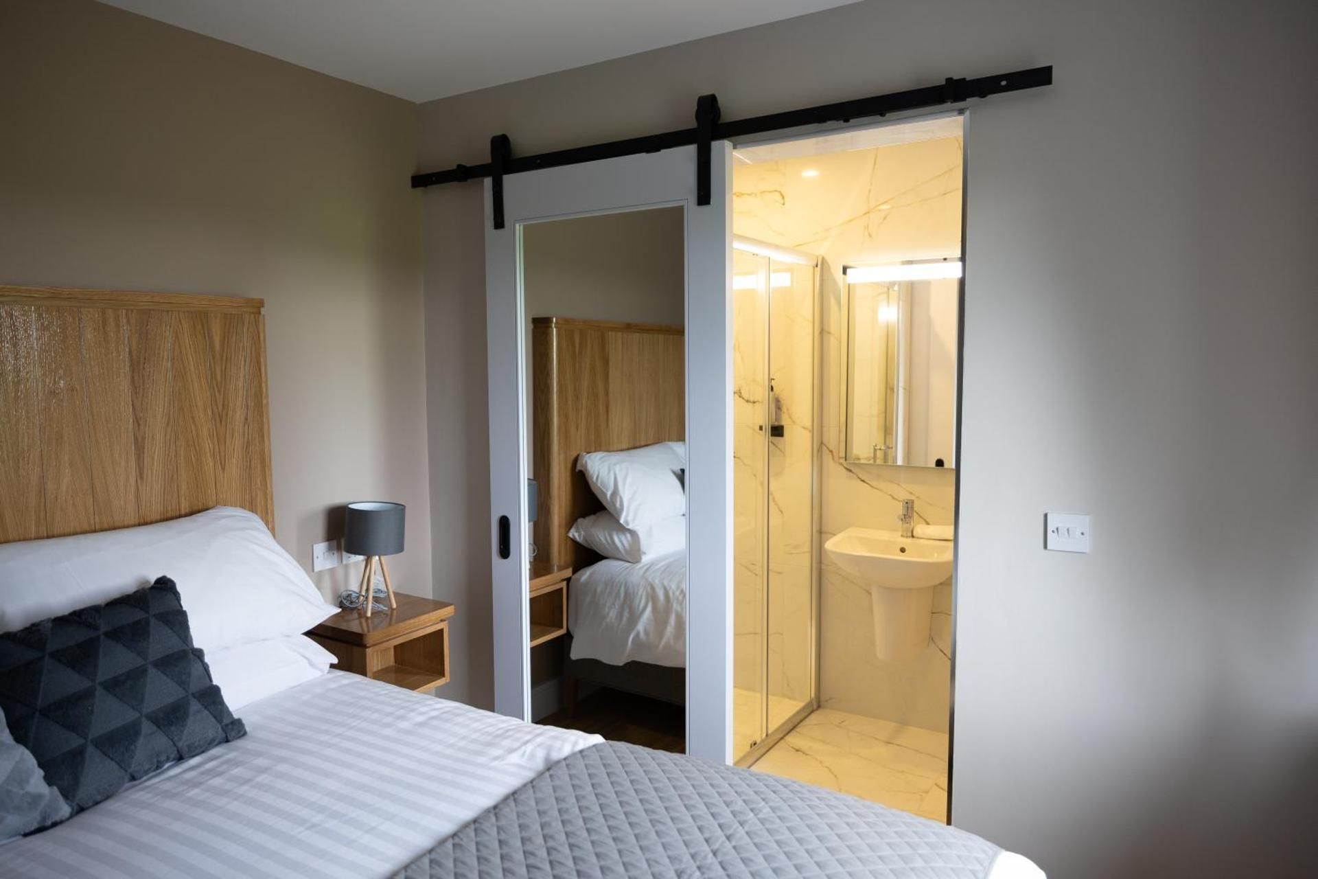 Double Room with Private Bathroom