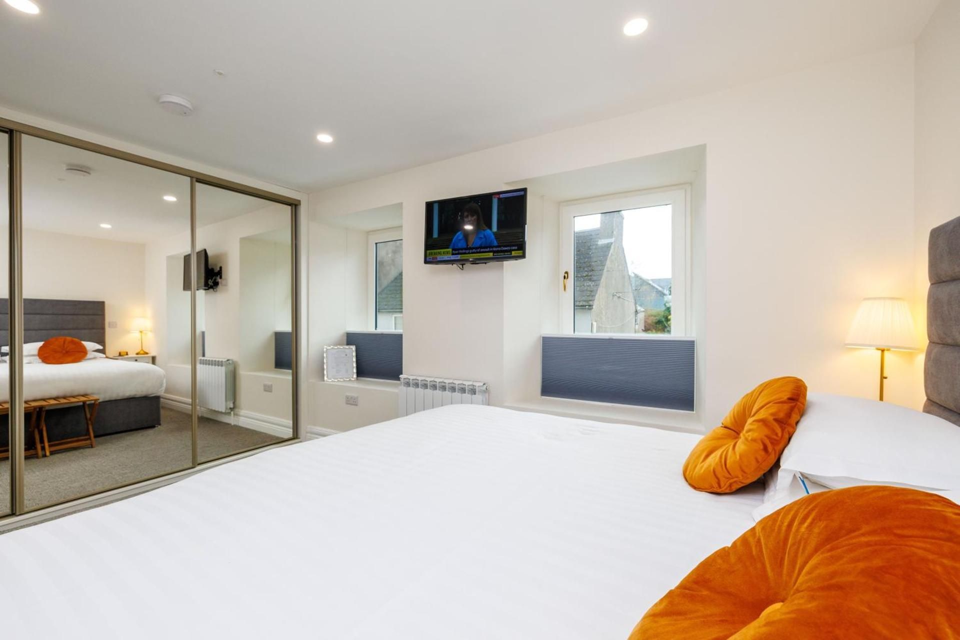 Deluxe Double Room with Shower