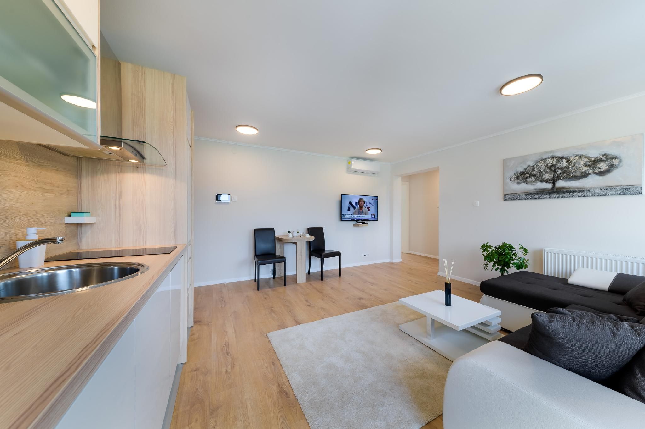 Deluxe Two Bedroom Suite with Pool Access