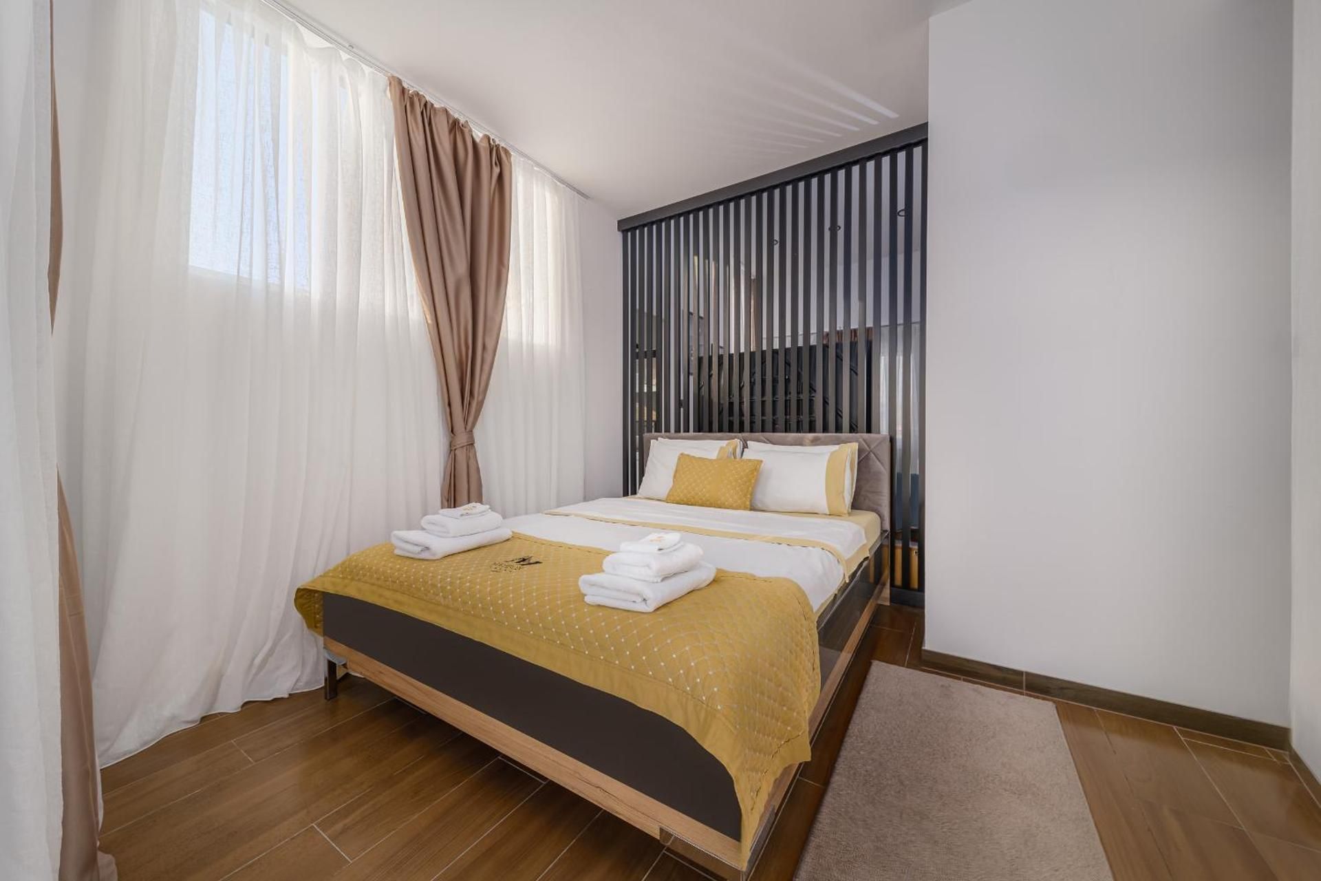 King Suite with Spa Bath
