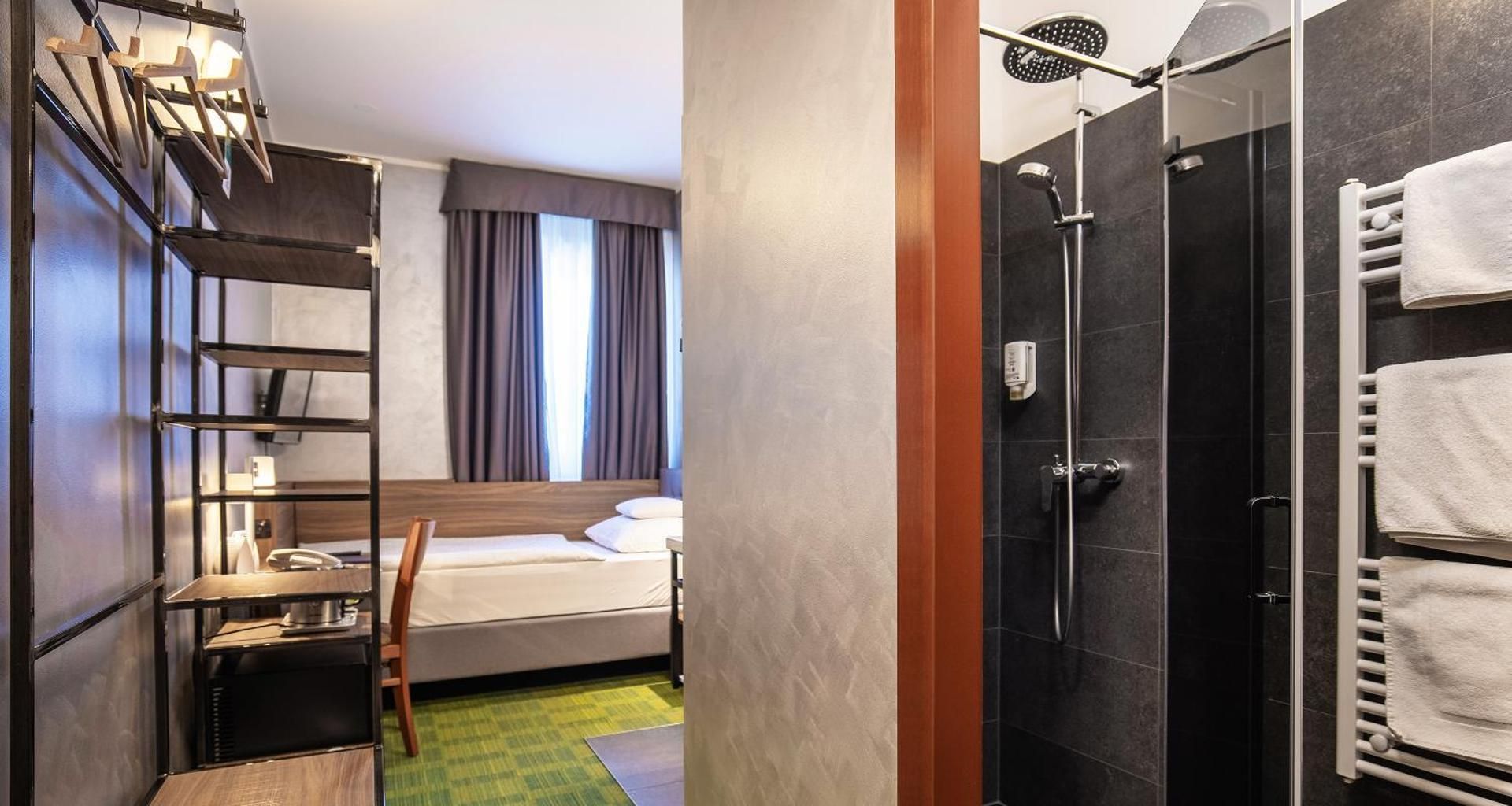 Classic Single Room