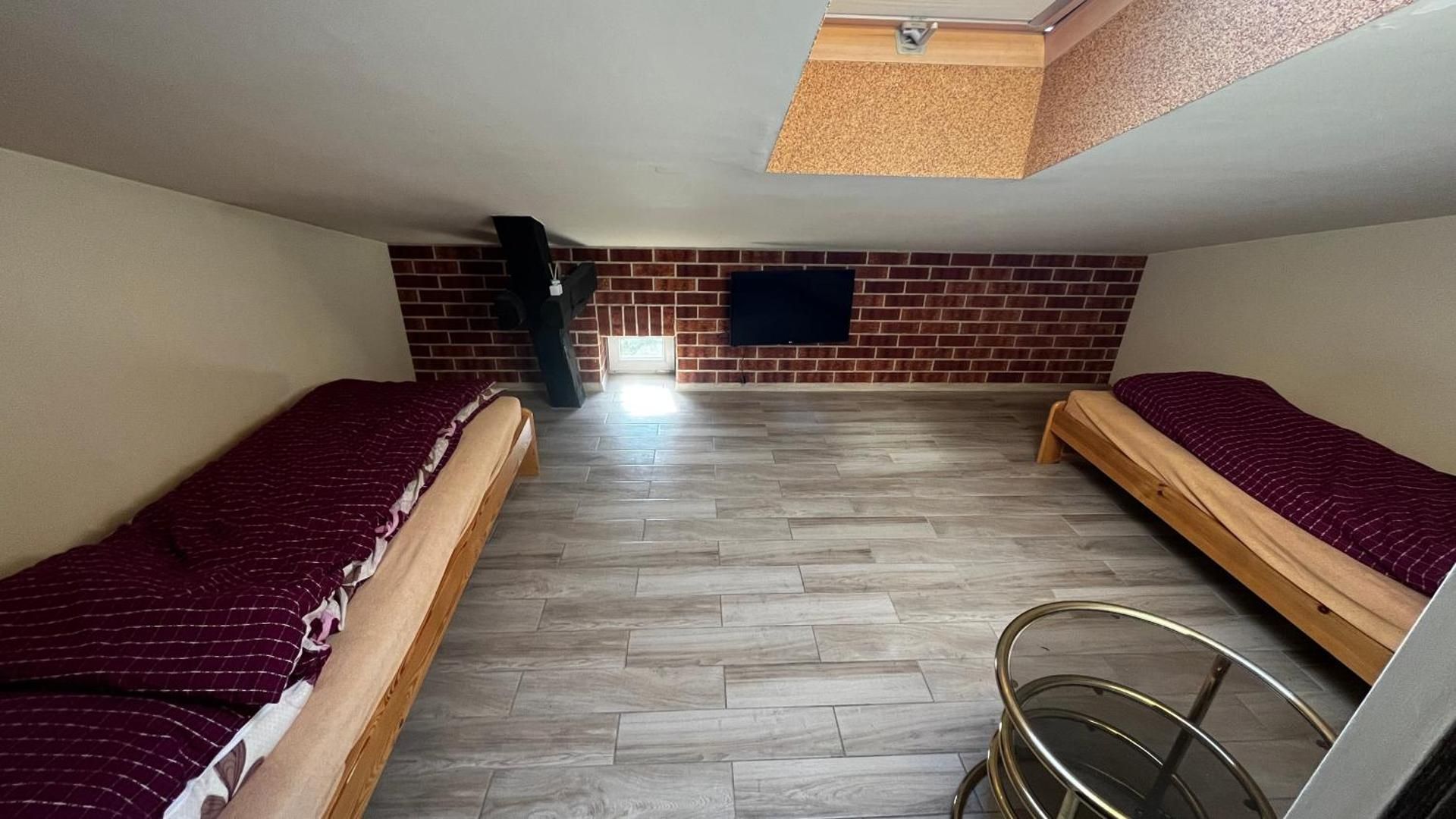 Na poddaszu Chorzow Two-Bedroom Apartment