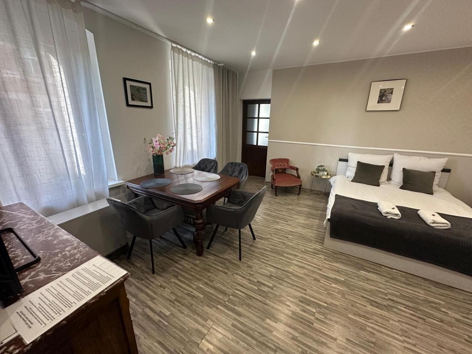 One-Bedroom Family Apartment