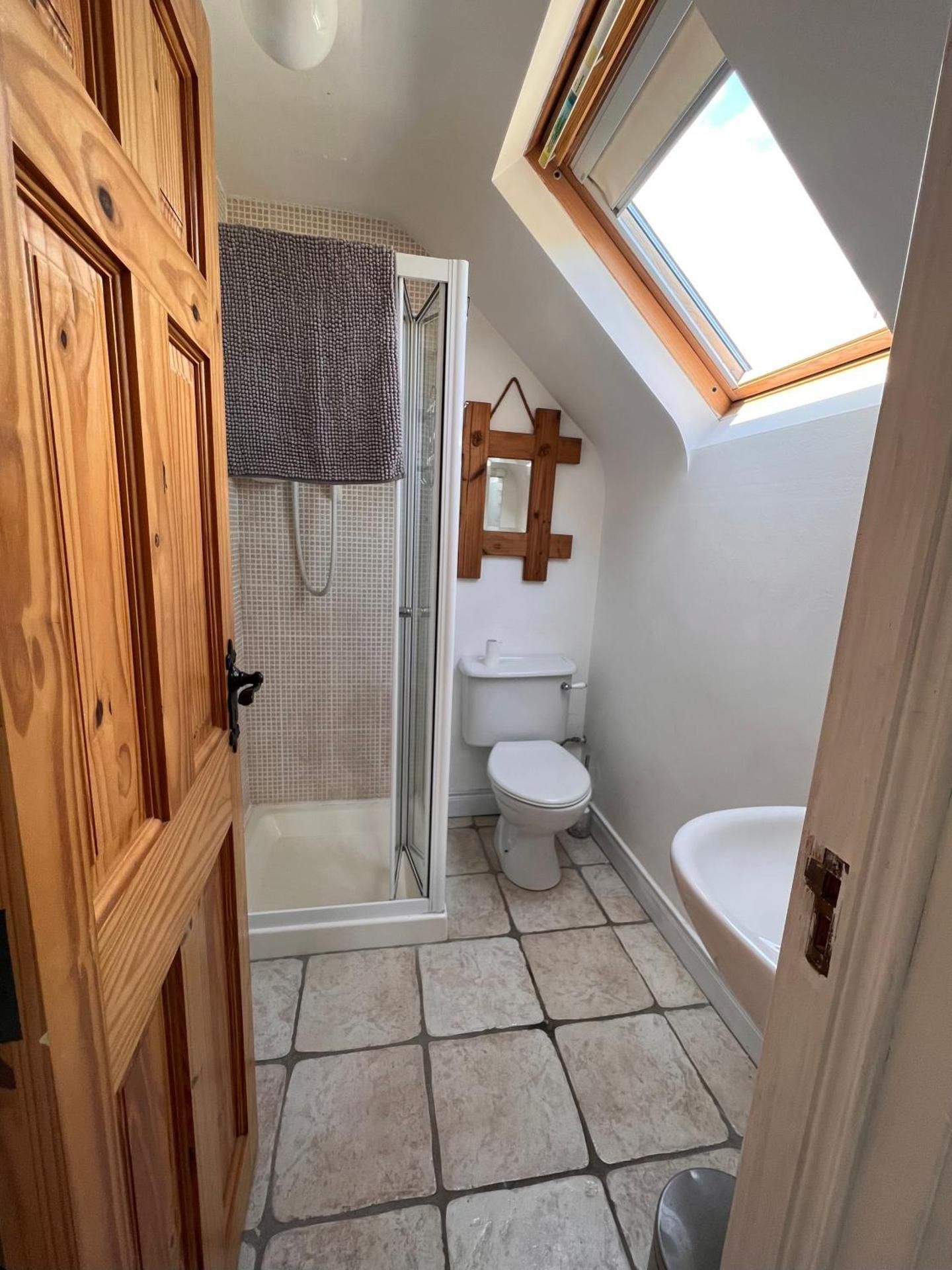 Twin Room with Private Bathroom