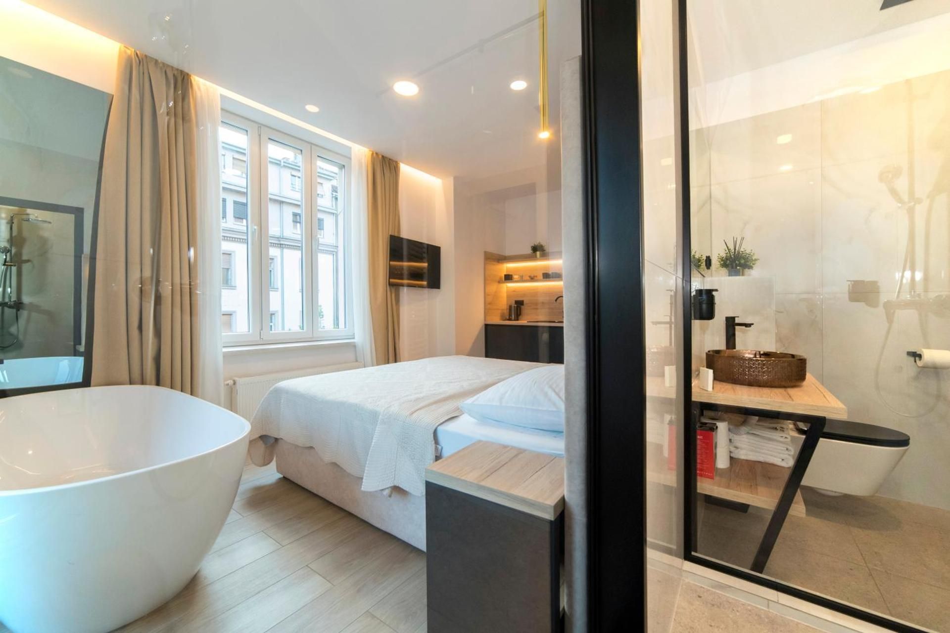 Evita Accommodation Superior Studio 3