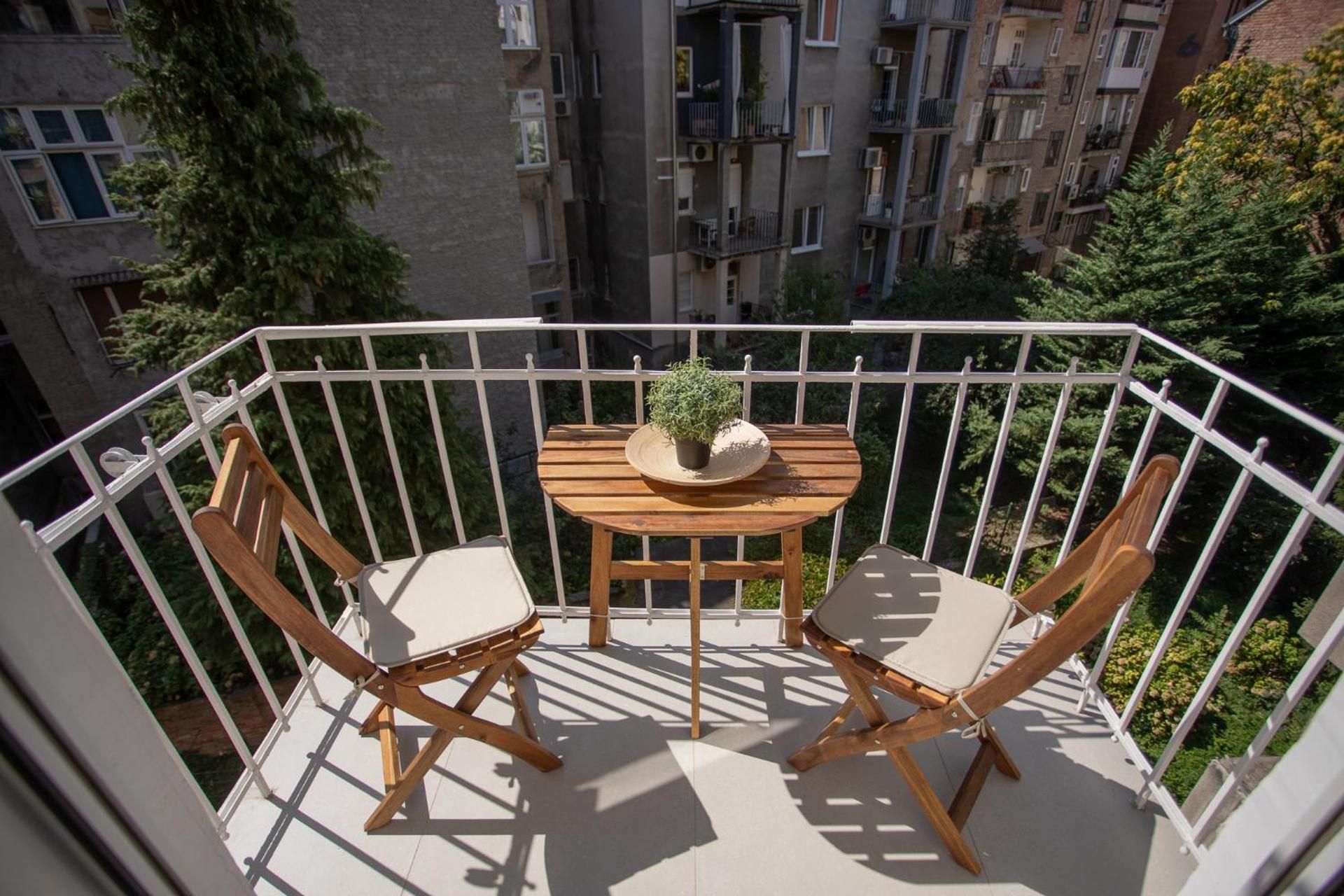 Studio with Balcony