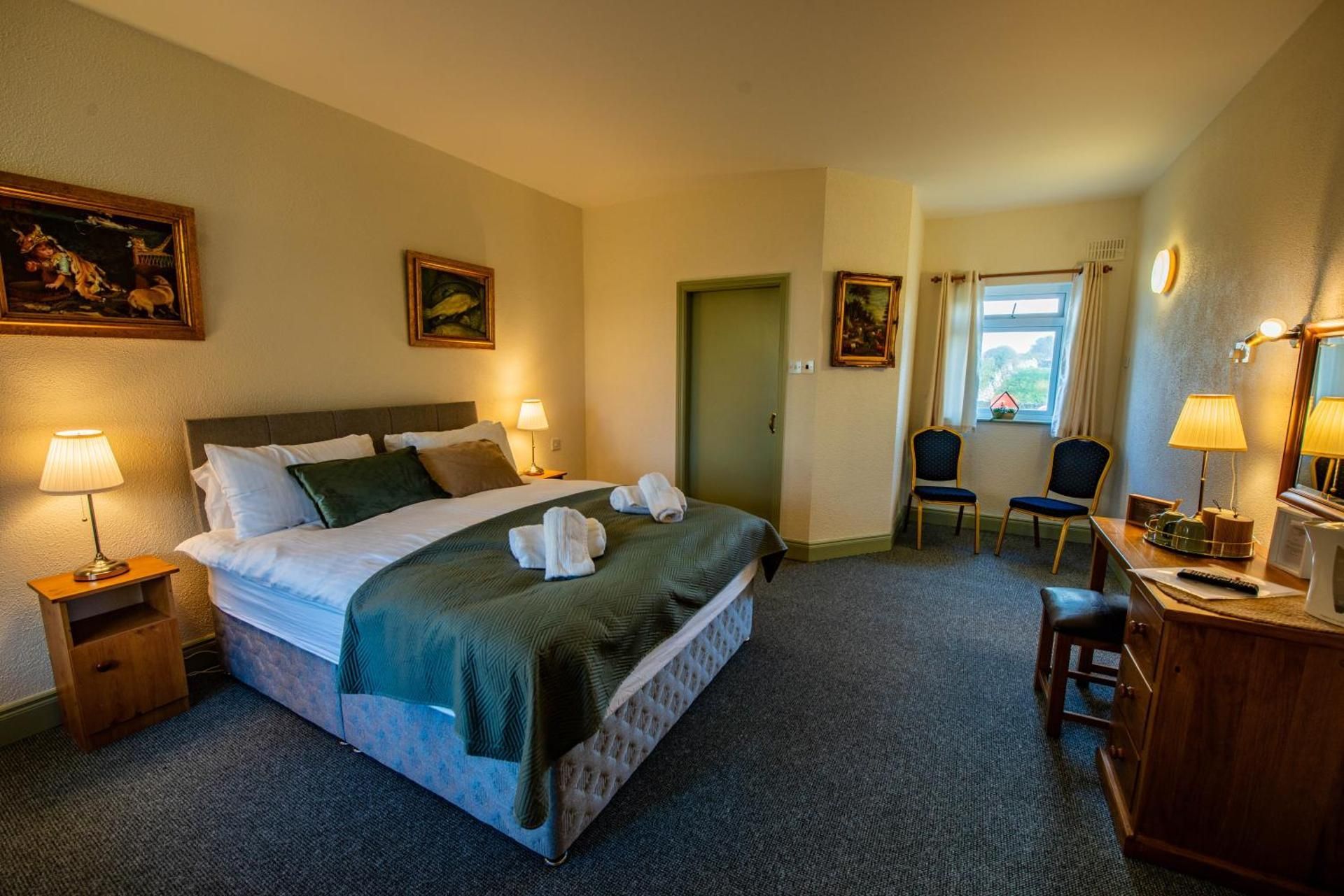 Deluxe King Room