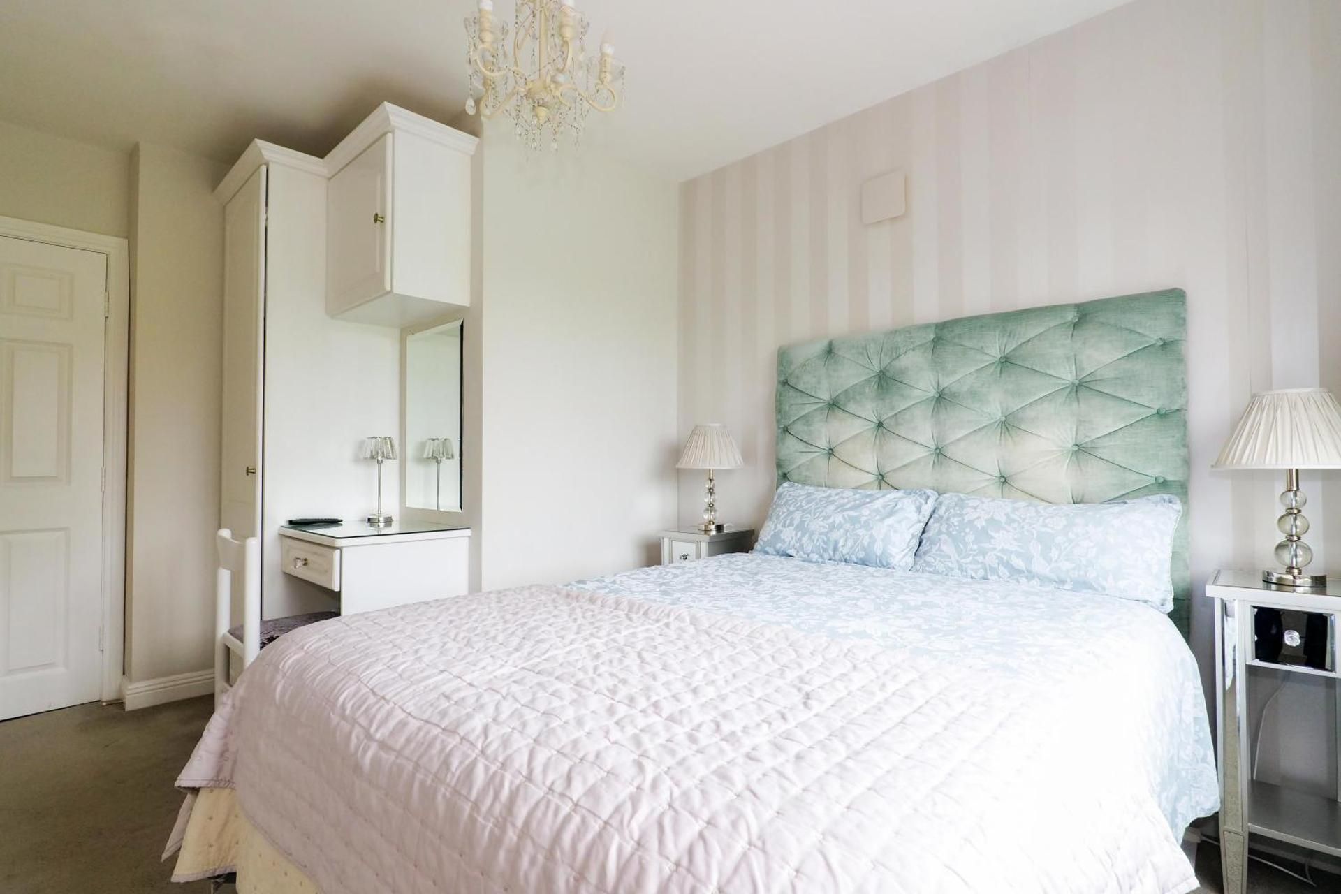 Double Room with Private External Bathroom