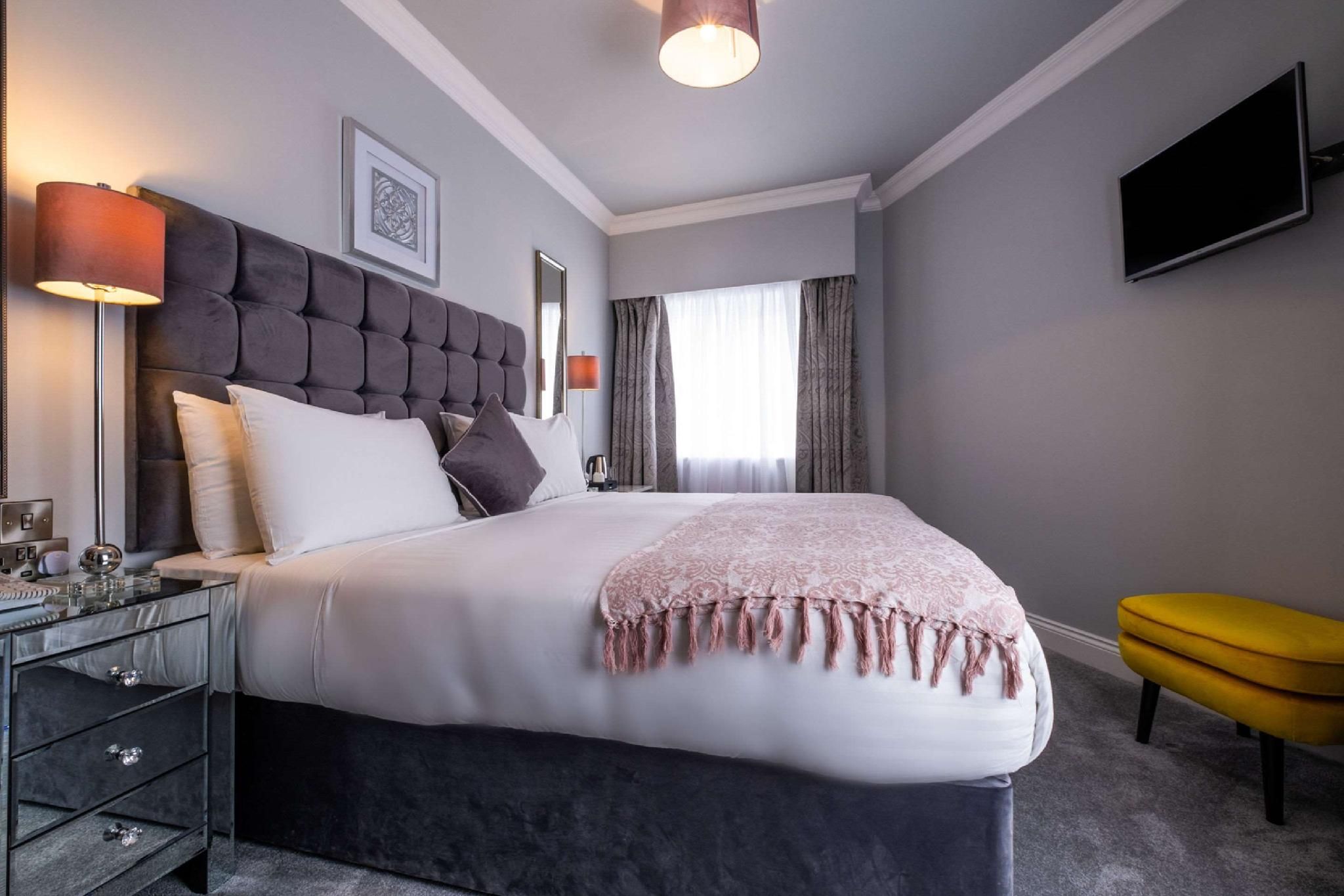 3 King Beds, Nonsmoking