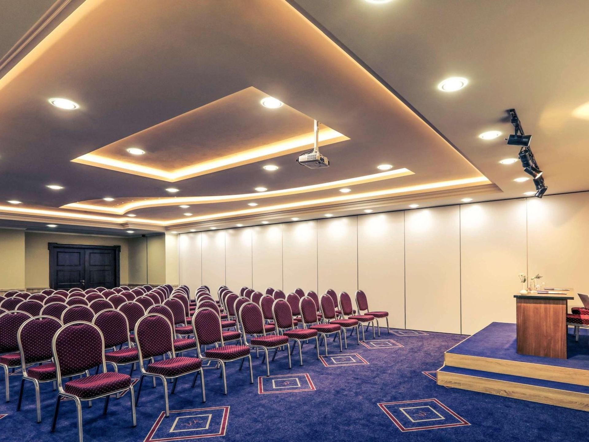 meeting room / ballrooms