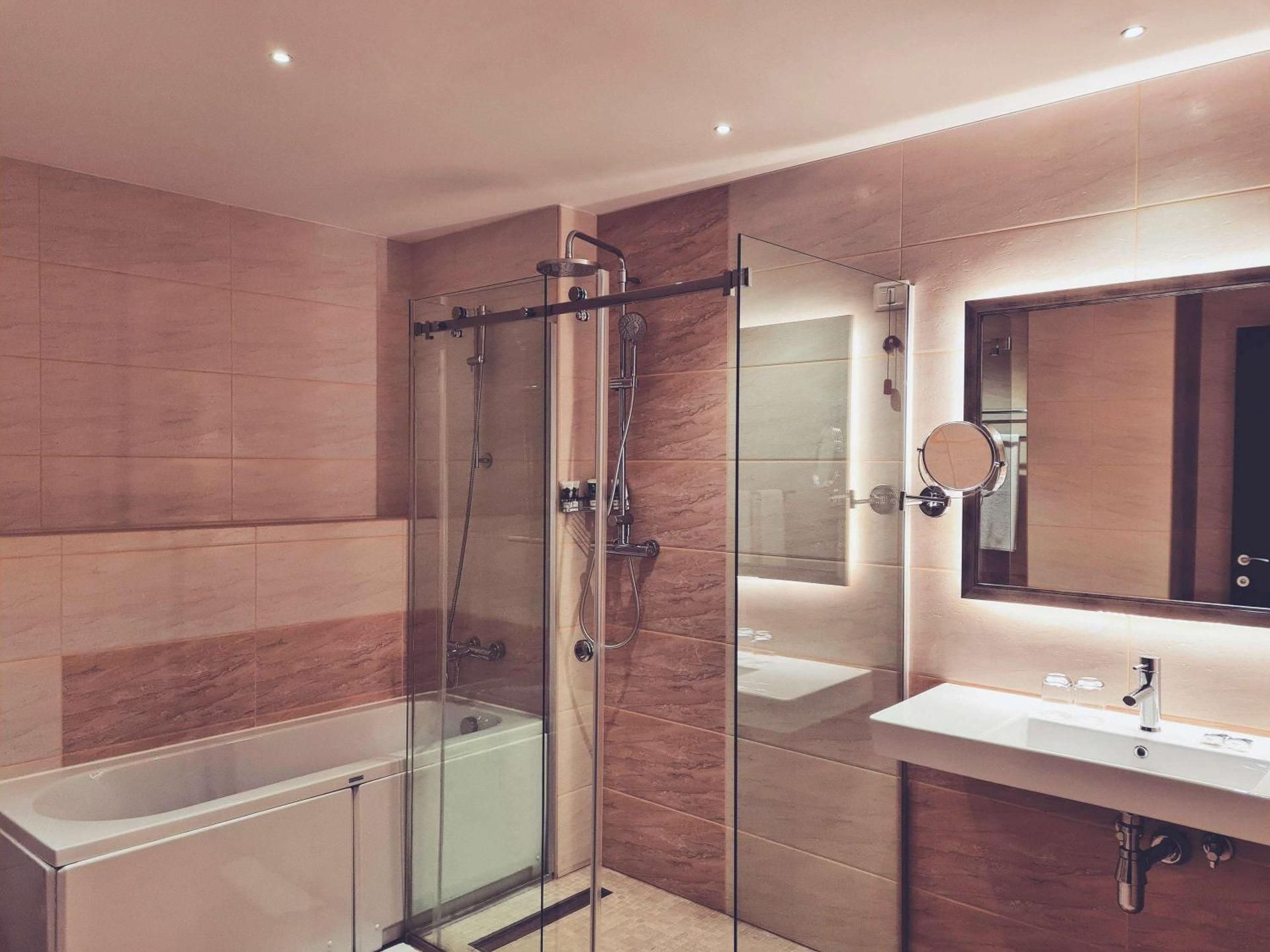 Mercure Tetovo Superior Double Room with Sofa Bed 3