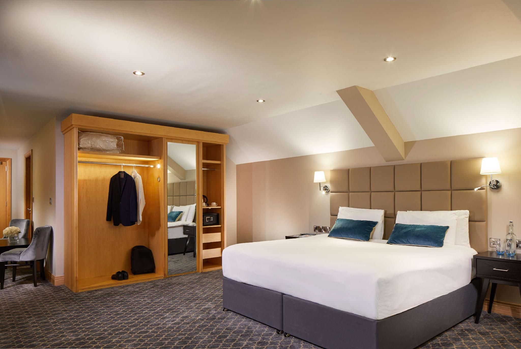 Premium Suite
