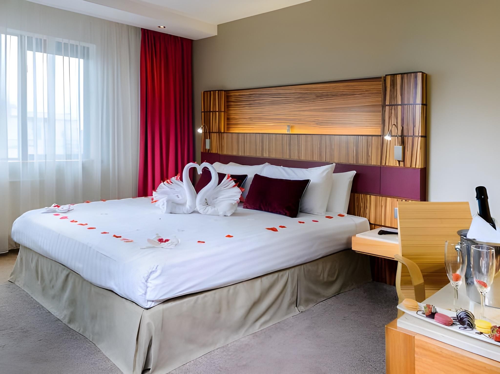 Suite - River View
