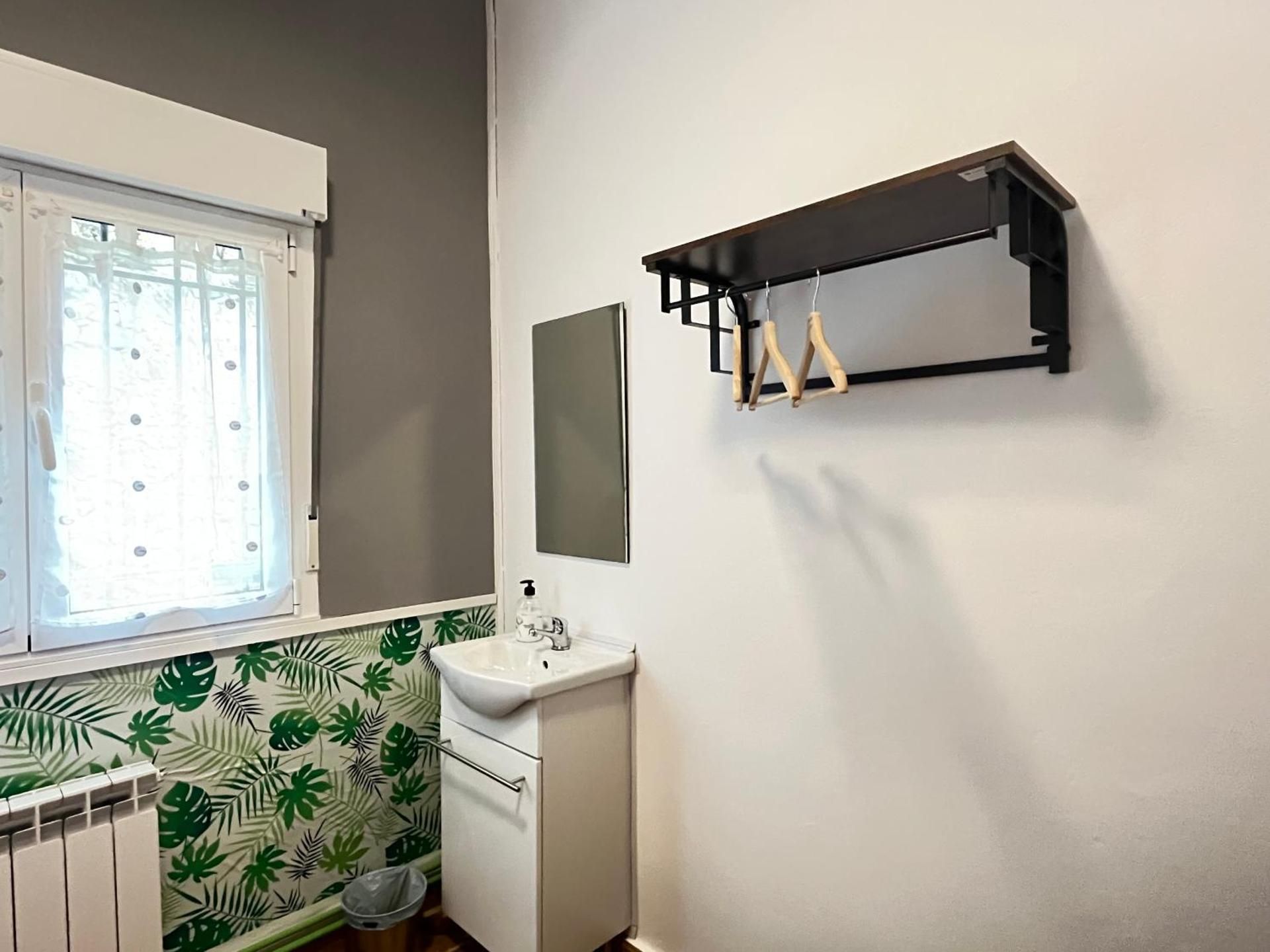 Economy Single Room
