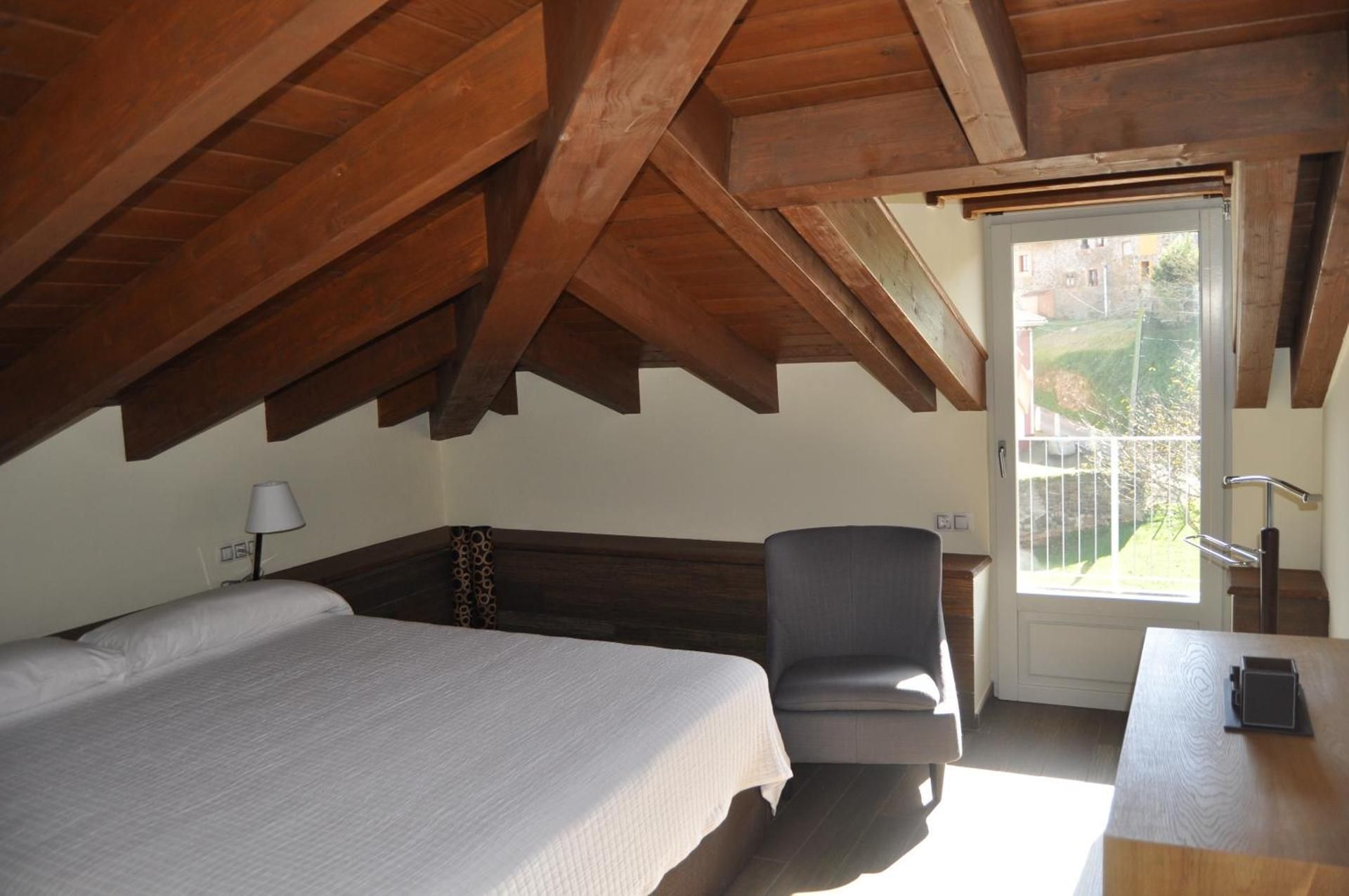Penthouse Apartment (5 Adults)