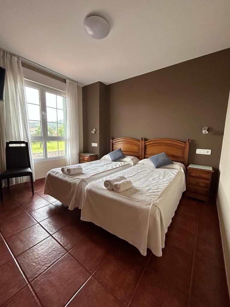 Twin Room with Mountain View