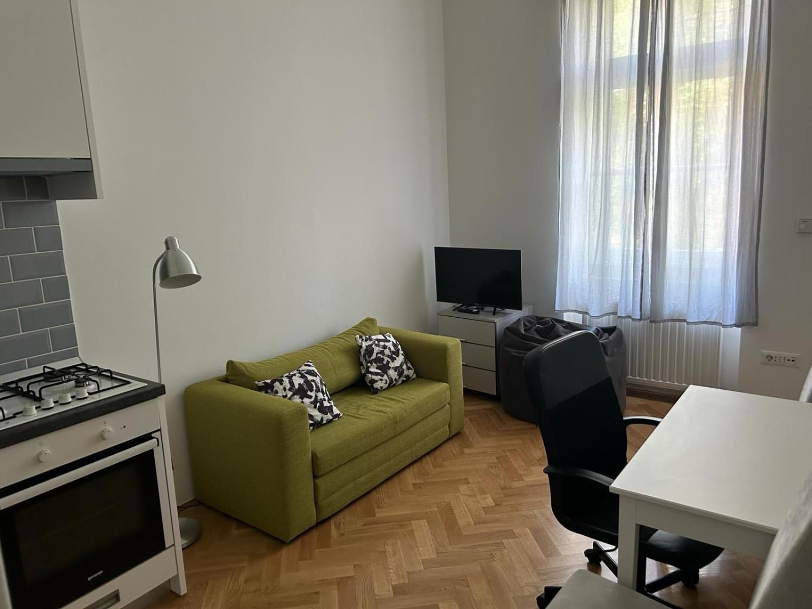 Noble Studio Apartments One-Bedroom Apartment With City View