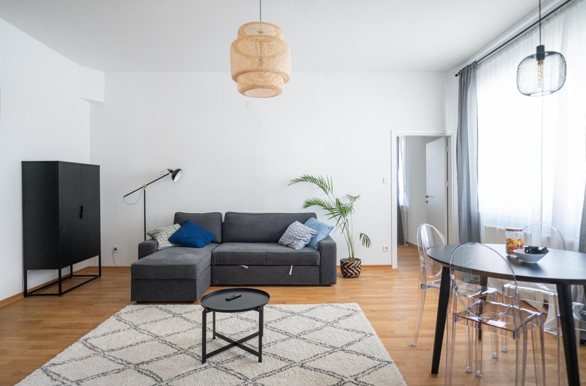 Wally Apartments by Flat White - With Elevator