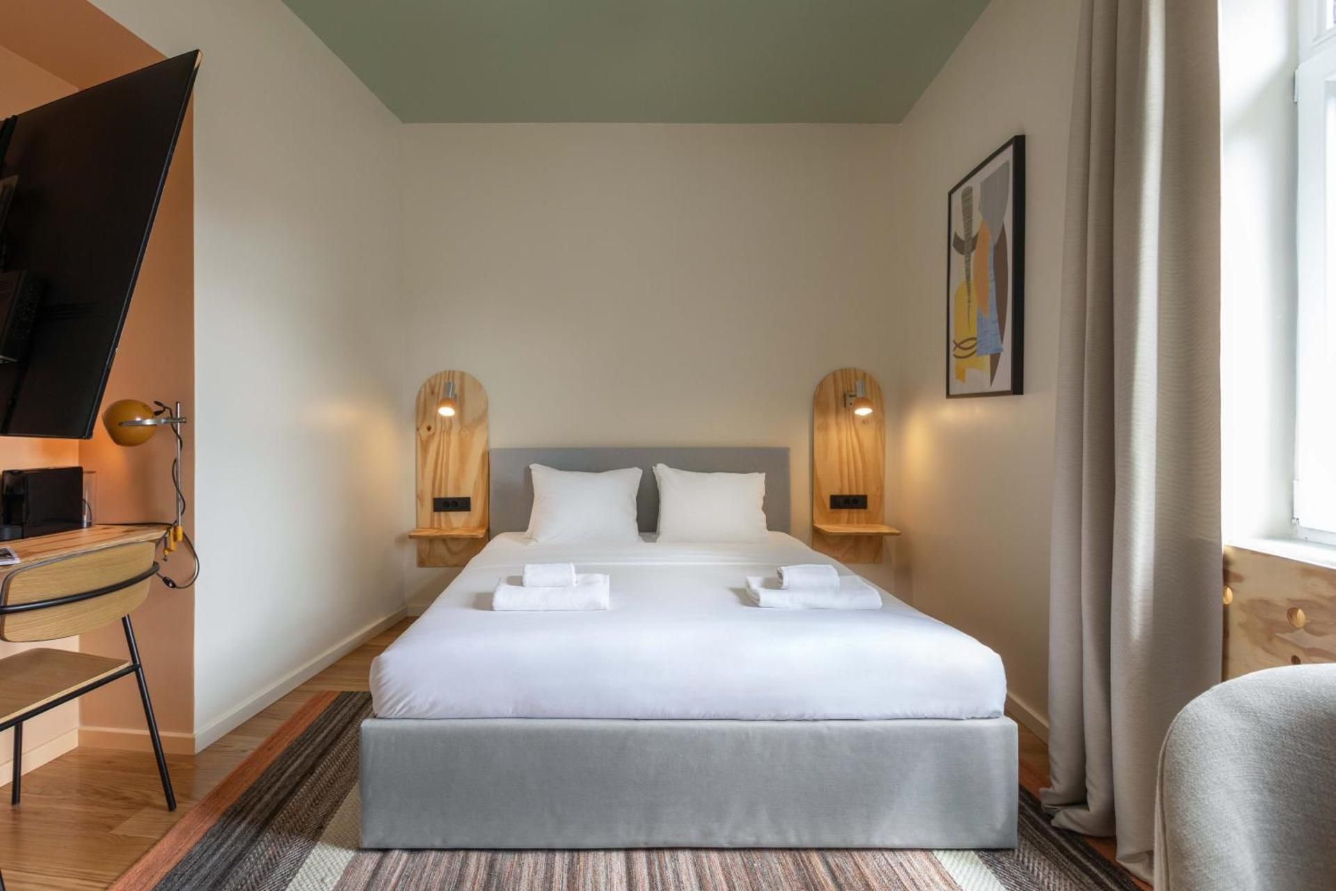 FLOK Tkalciceva Superior Queen Room 2