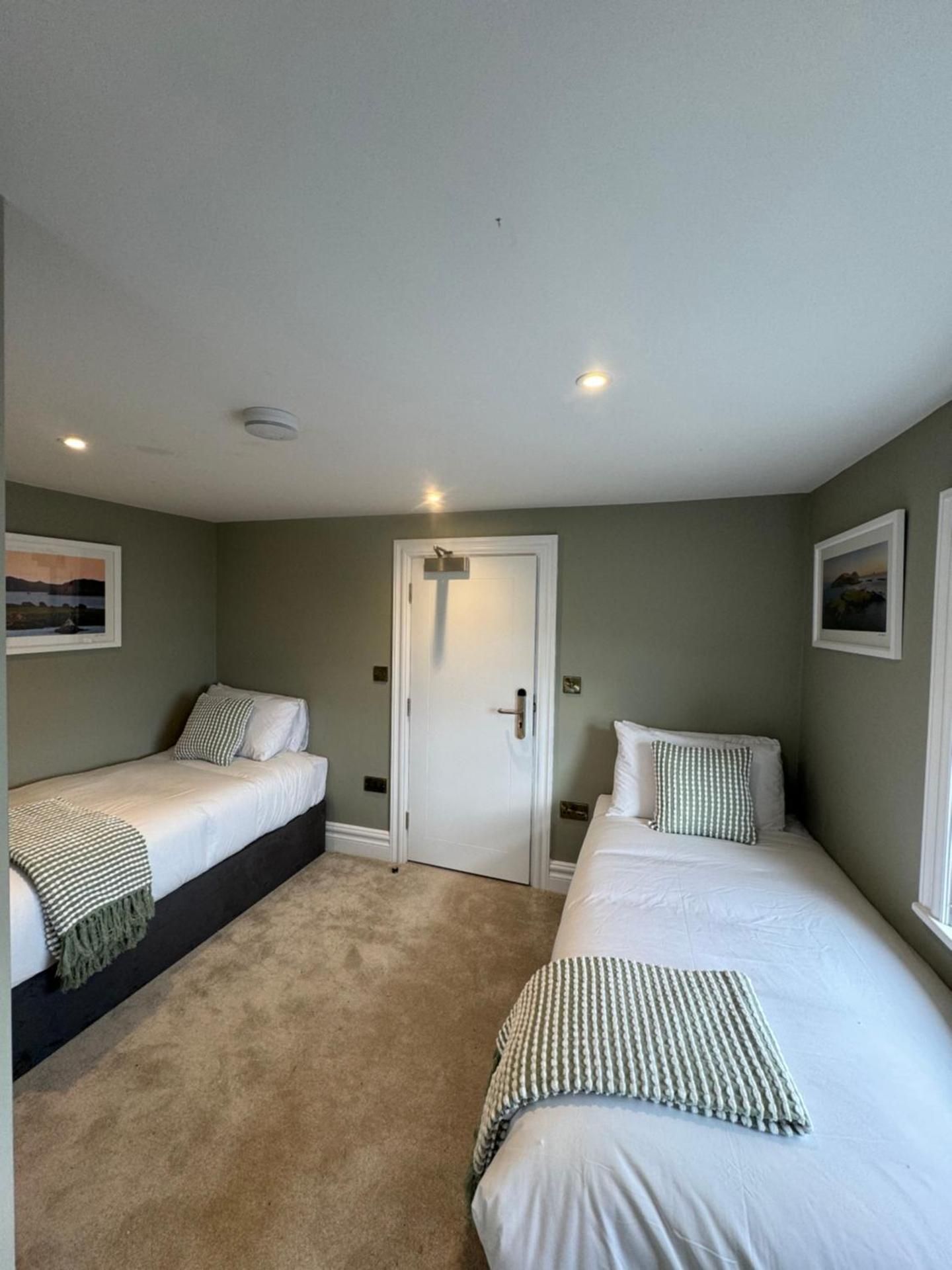 Deluxe Twin Room with Sea View