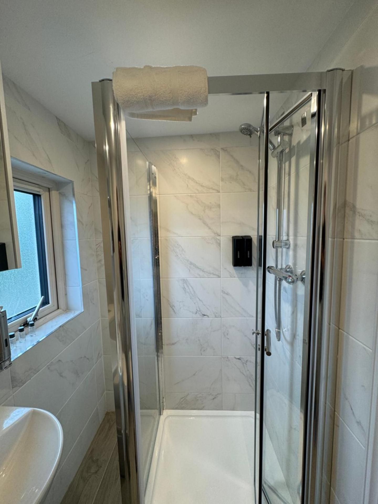 Deluxe Twin Room with Sea View
