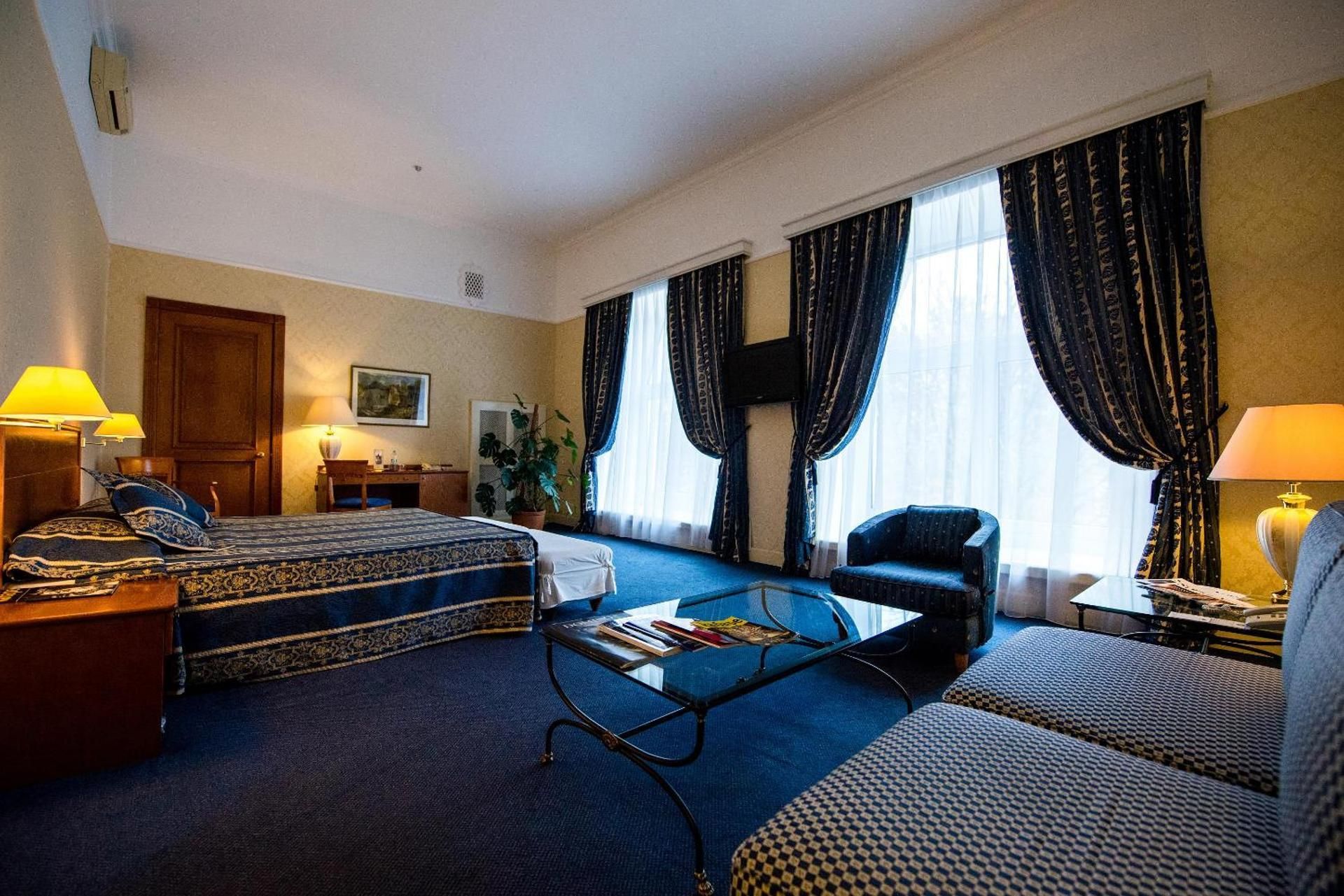 Suite
