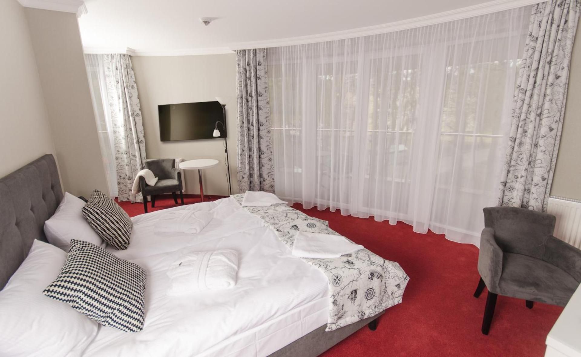Standard Double Suite