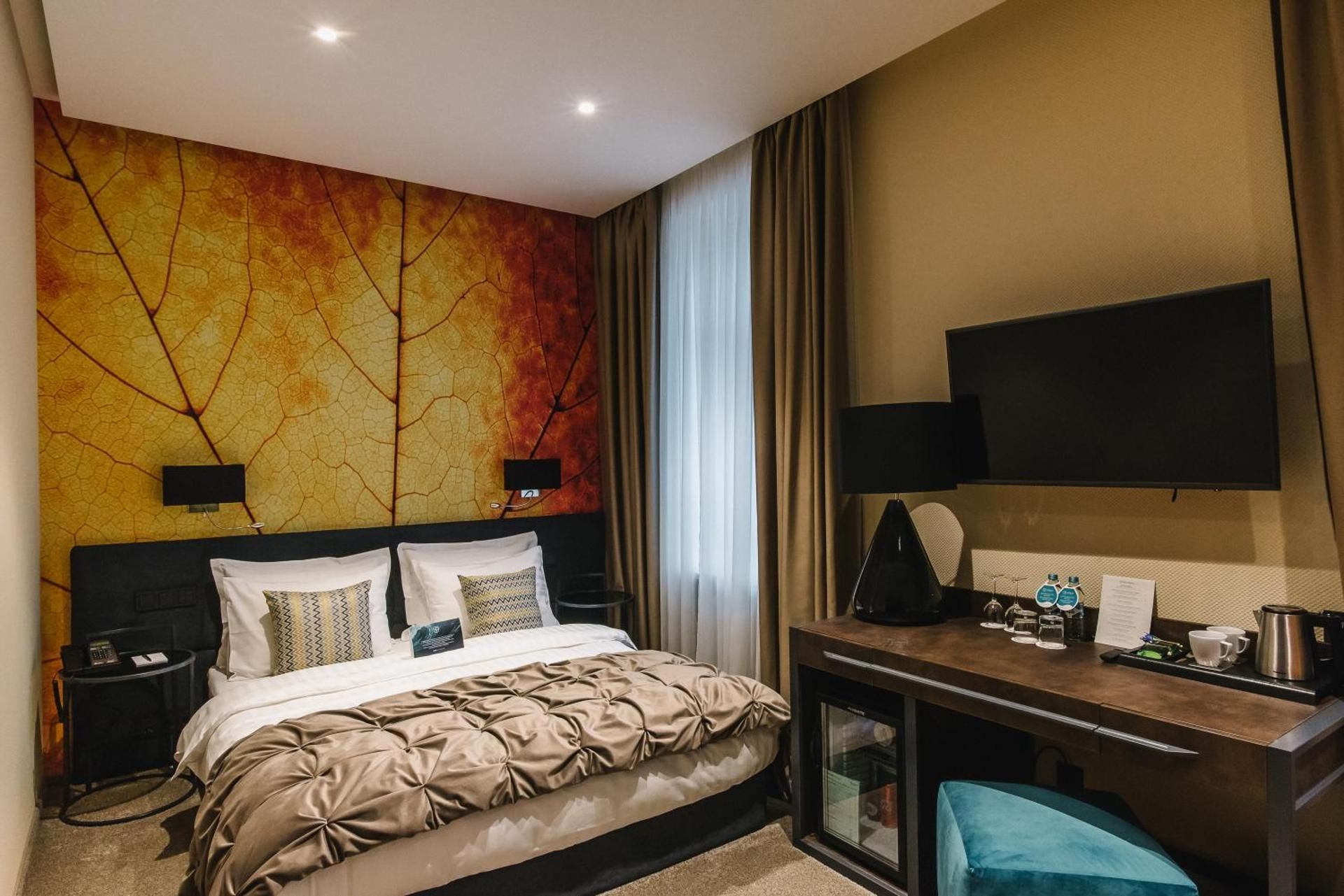 Large Double Room