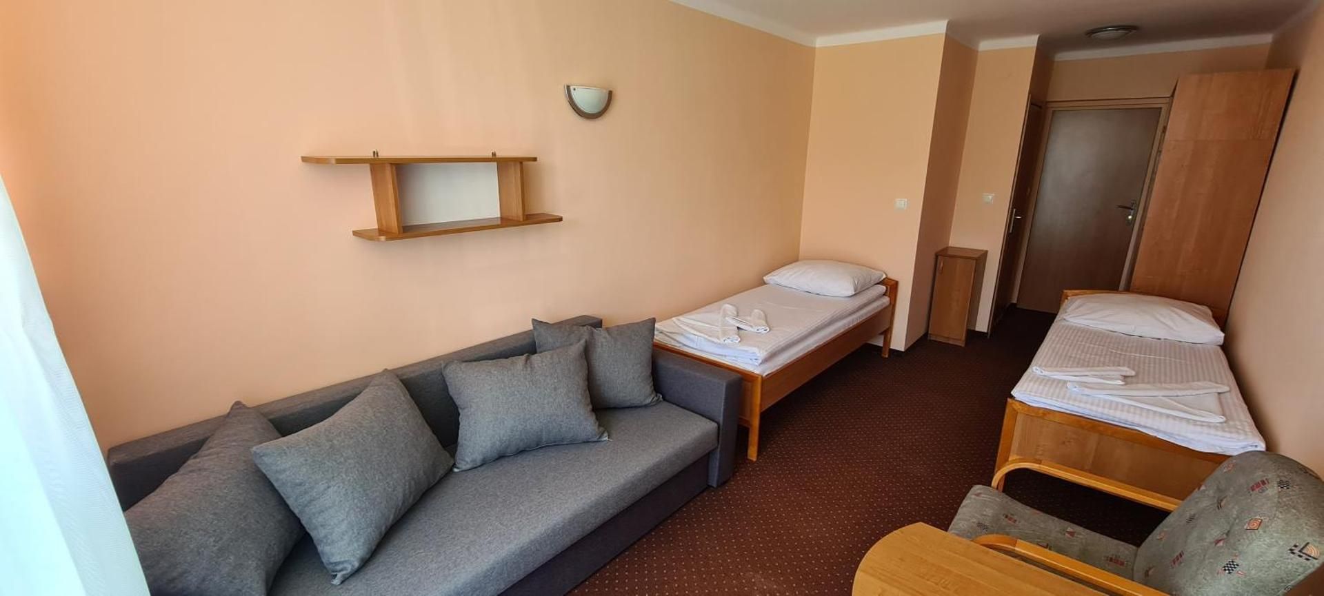 Standard Twin Room with Sofa