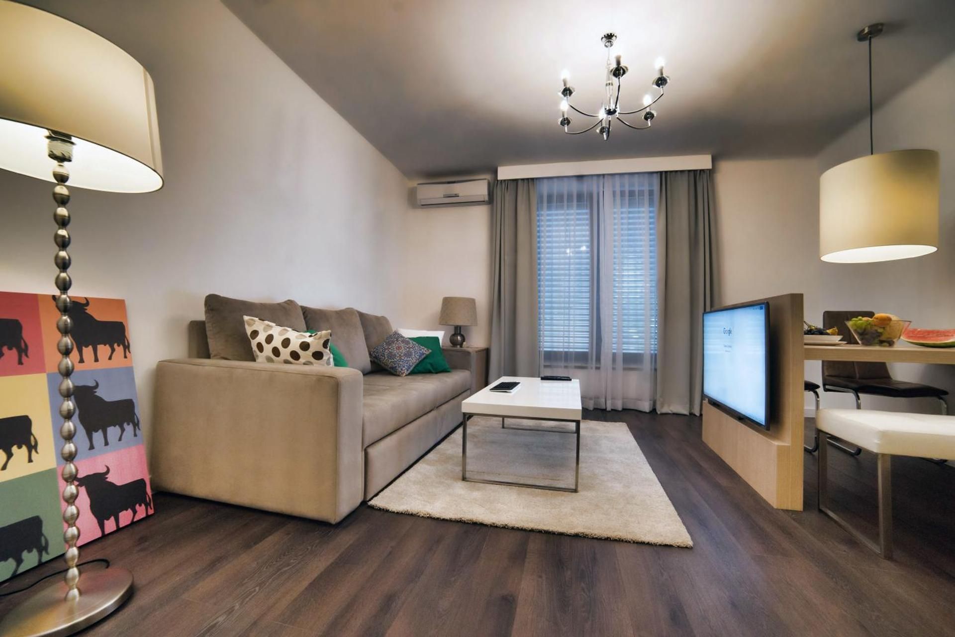 Classic Apartment with Twin Beds