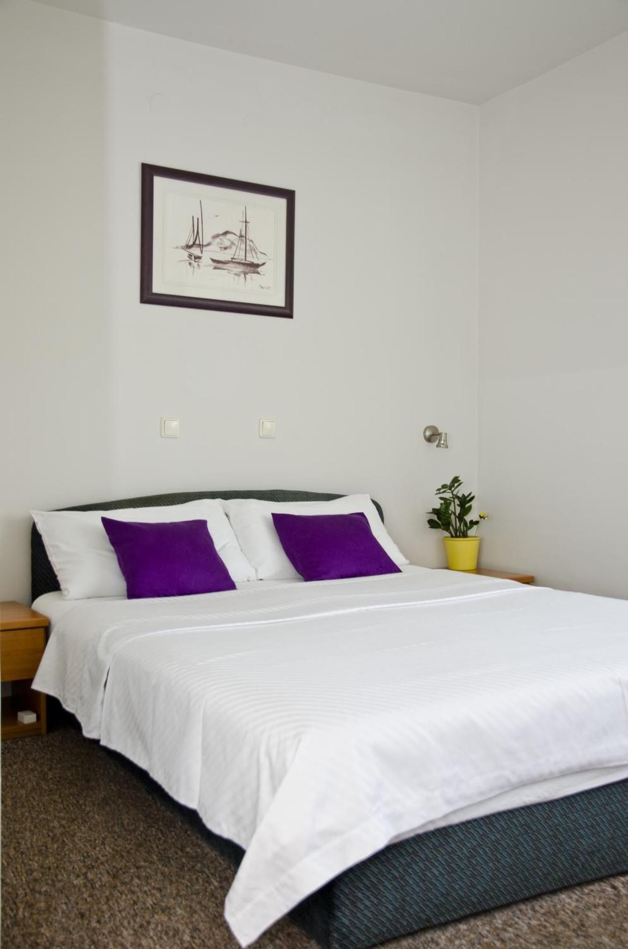 Economy Double Room