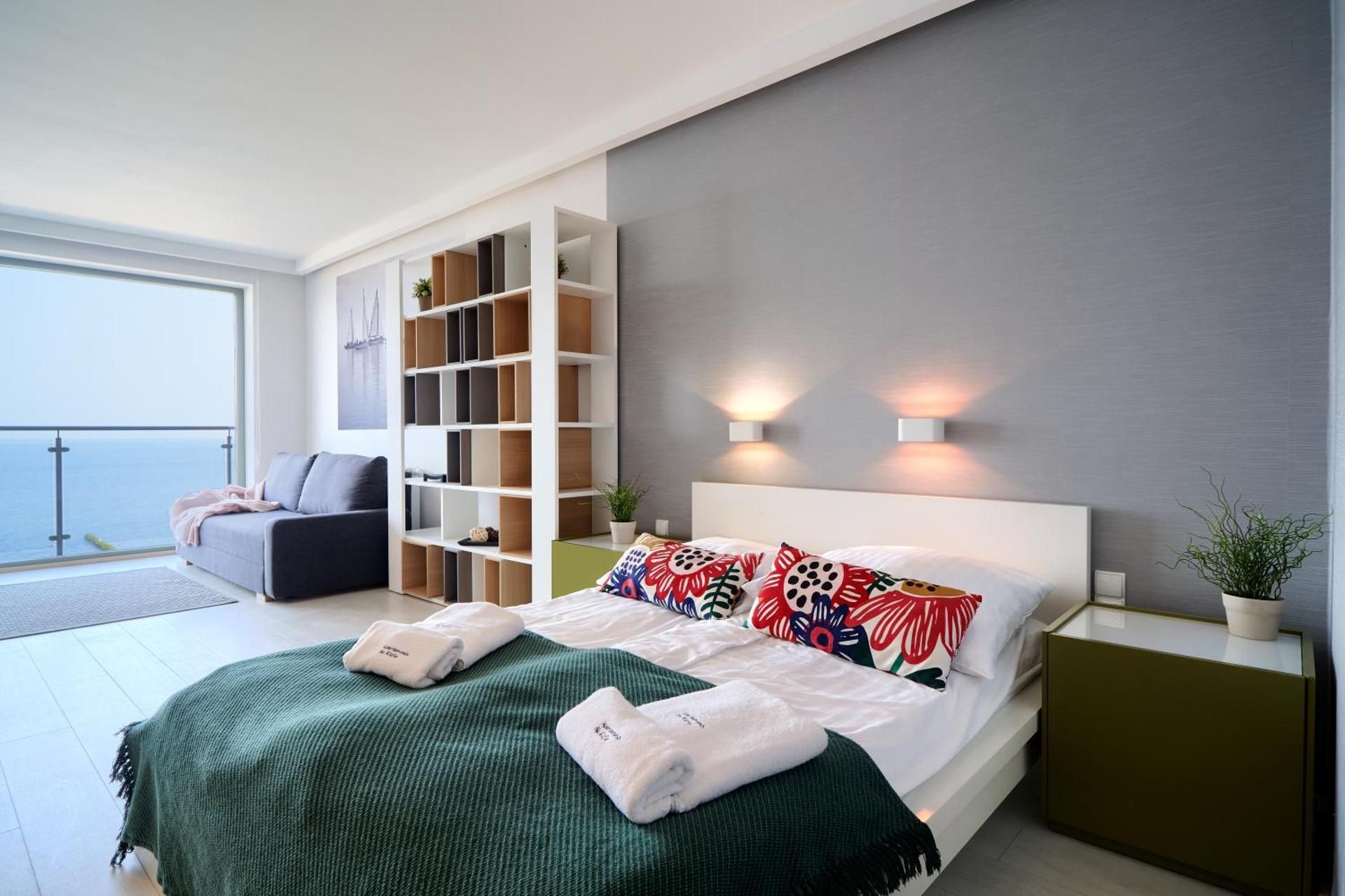 Studio Apartment with Sea View
