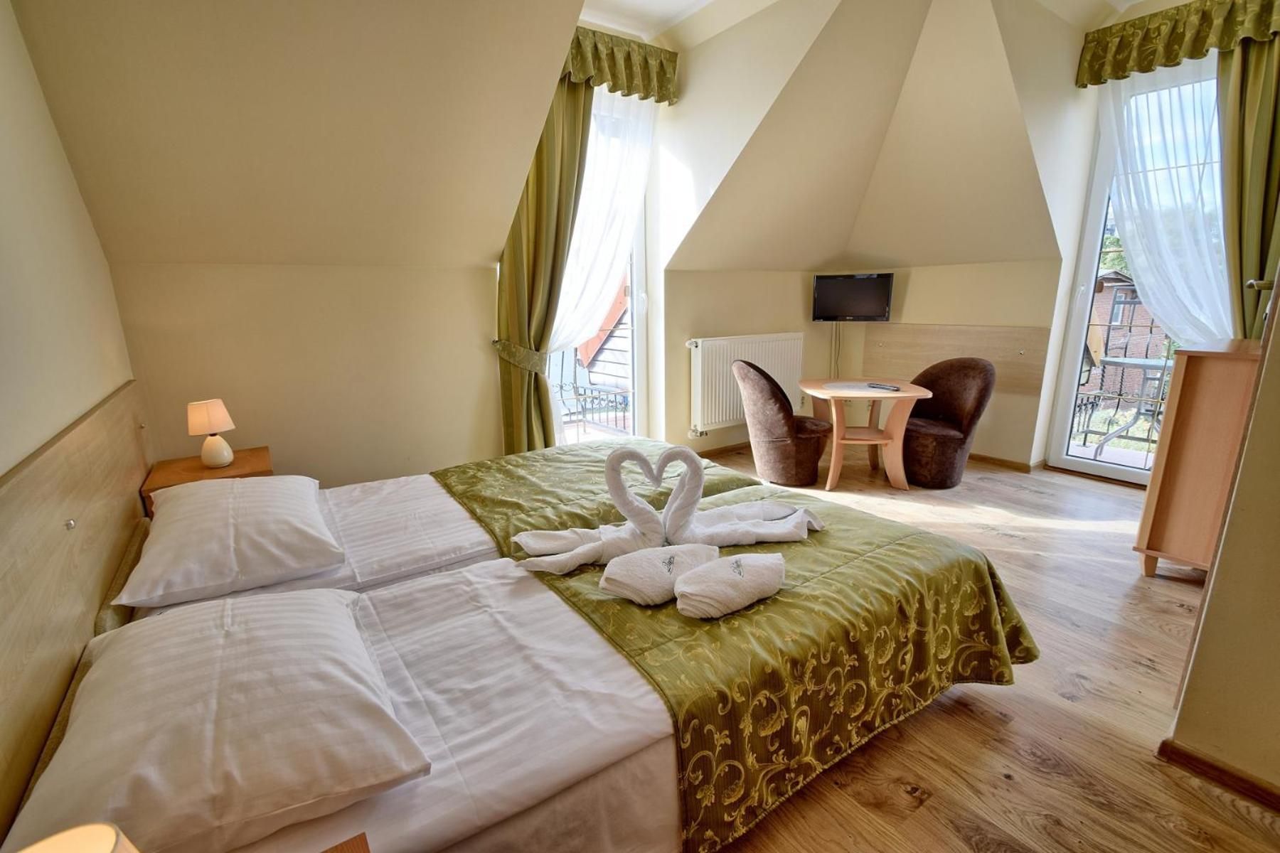 Double Room with Balcony and Sea View
