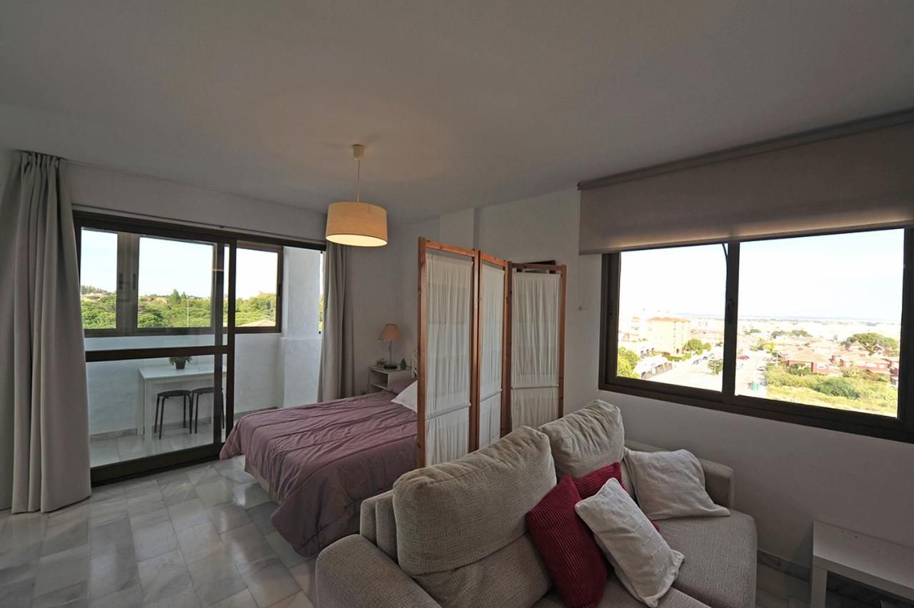 Studio Apartment with Balcony