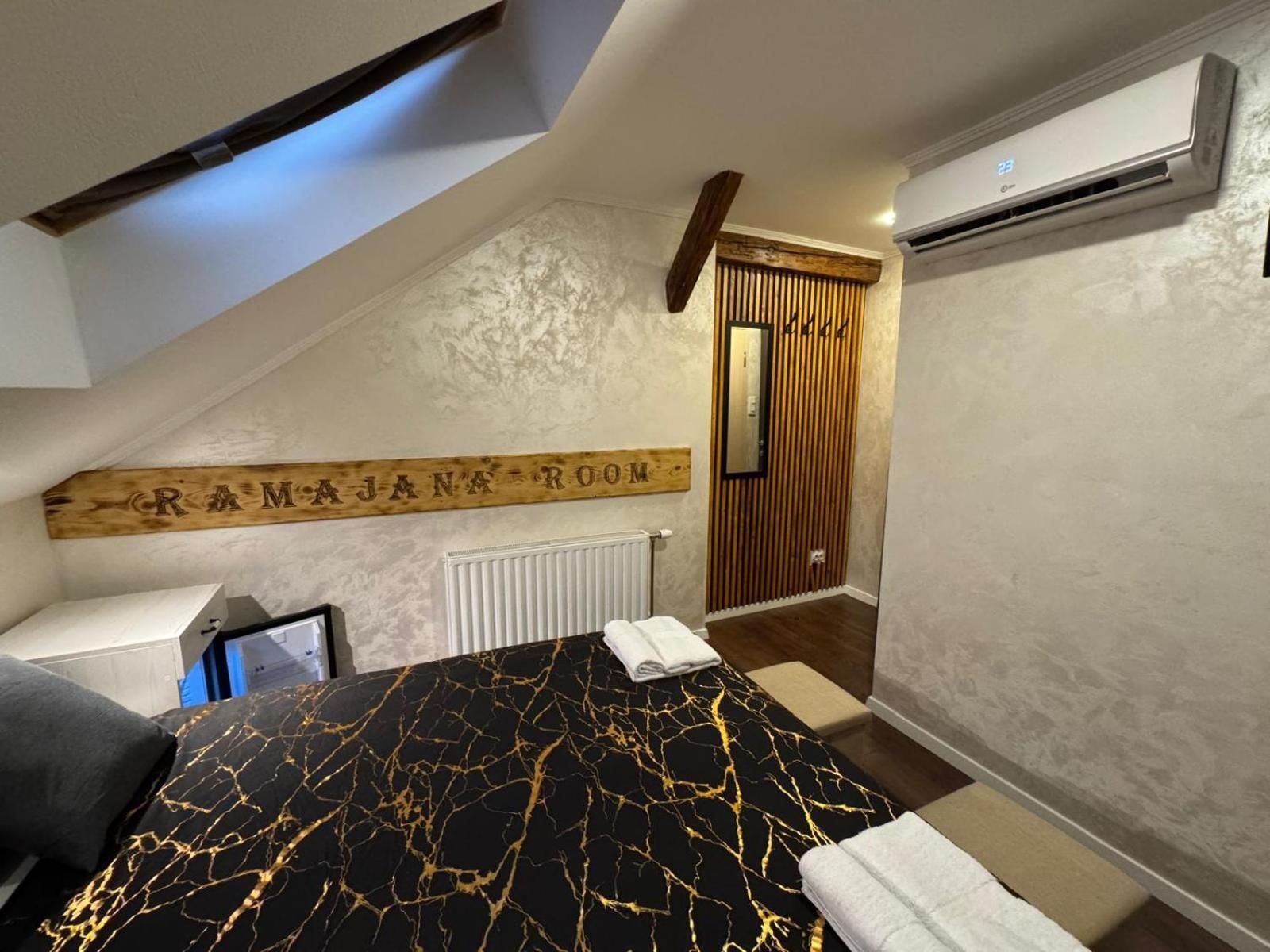 TOMiSLAV Double Room 2